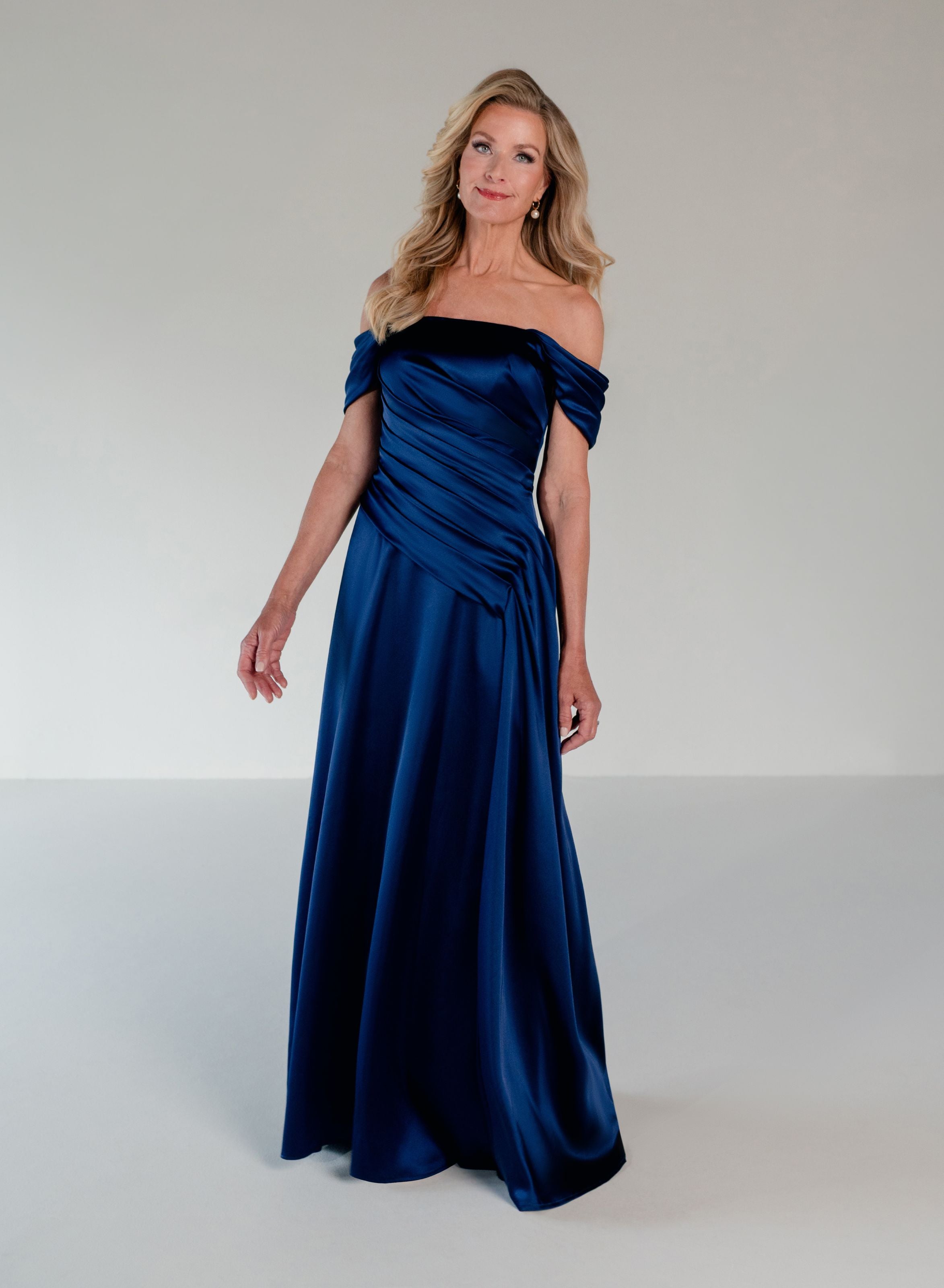 Style: 17323 Amore Gowns 10_fc27c3dc-eb50-4dee-8415-ad9b4dd9ae5c