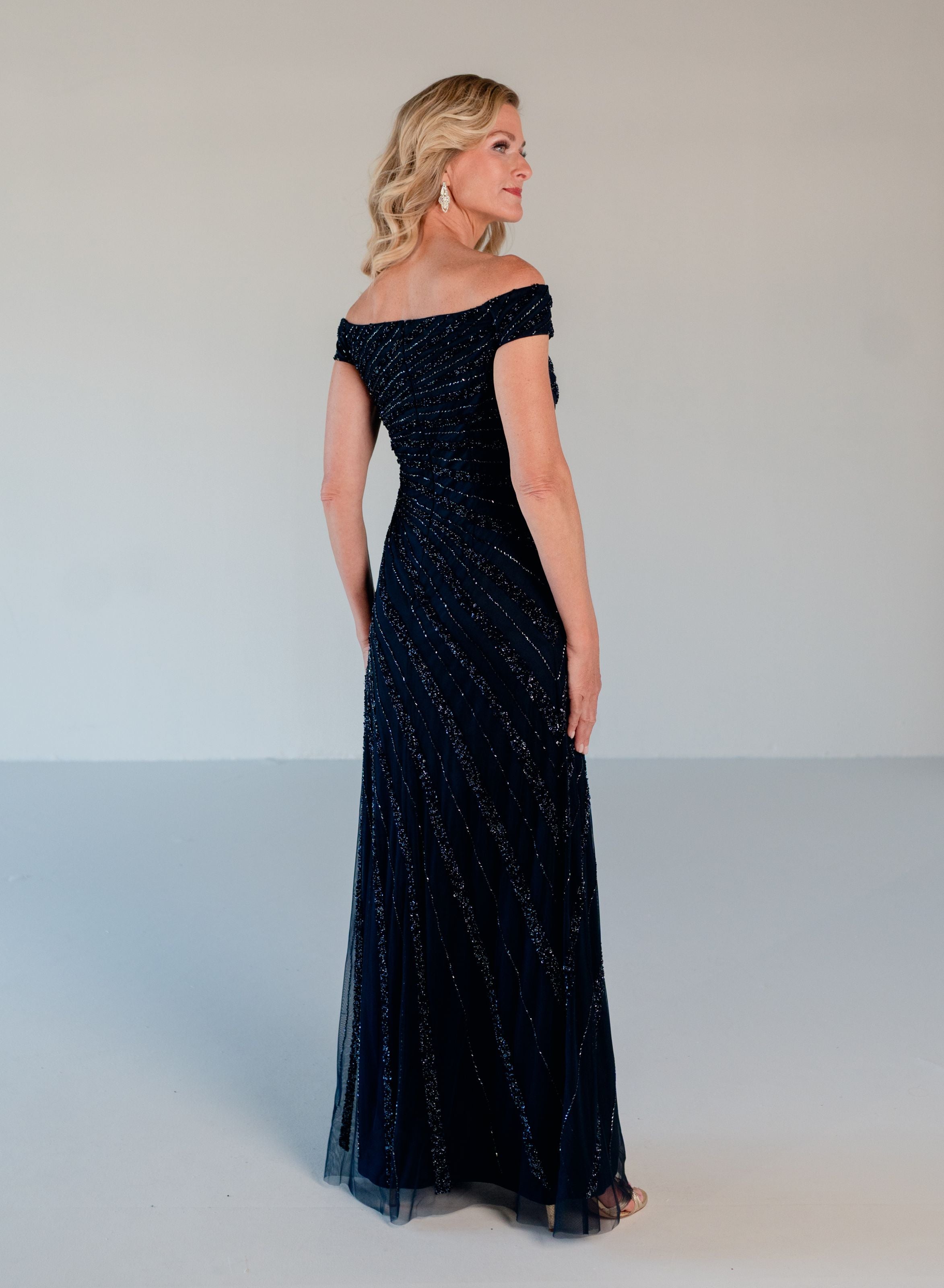 Style: 40586 Amore Gowns 11_35973503-8d64-4e47-b84a-f9116c00f92a