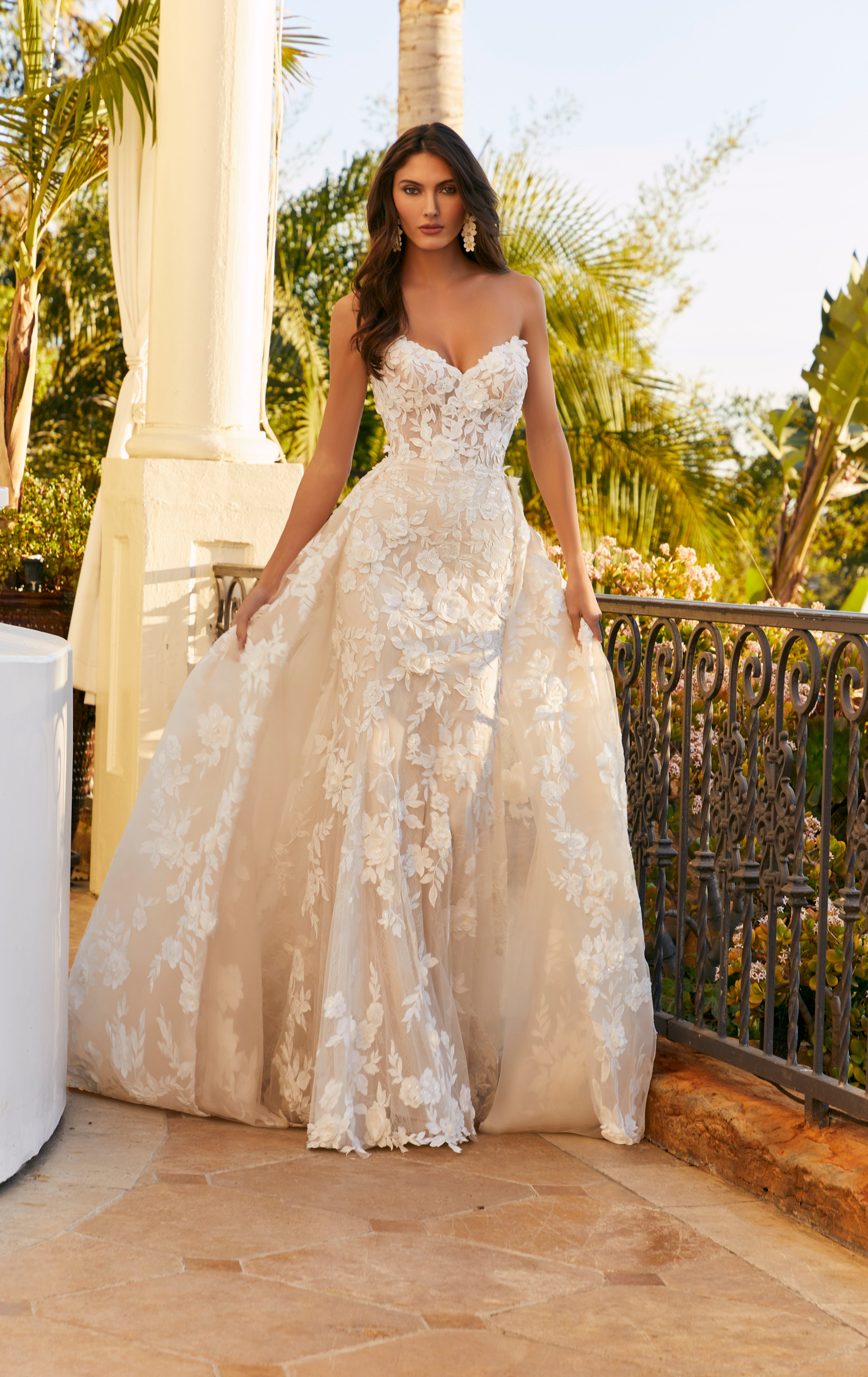 Twyla Wedding Dress Amore Gowns 1369-0270