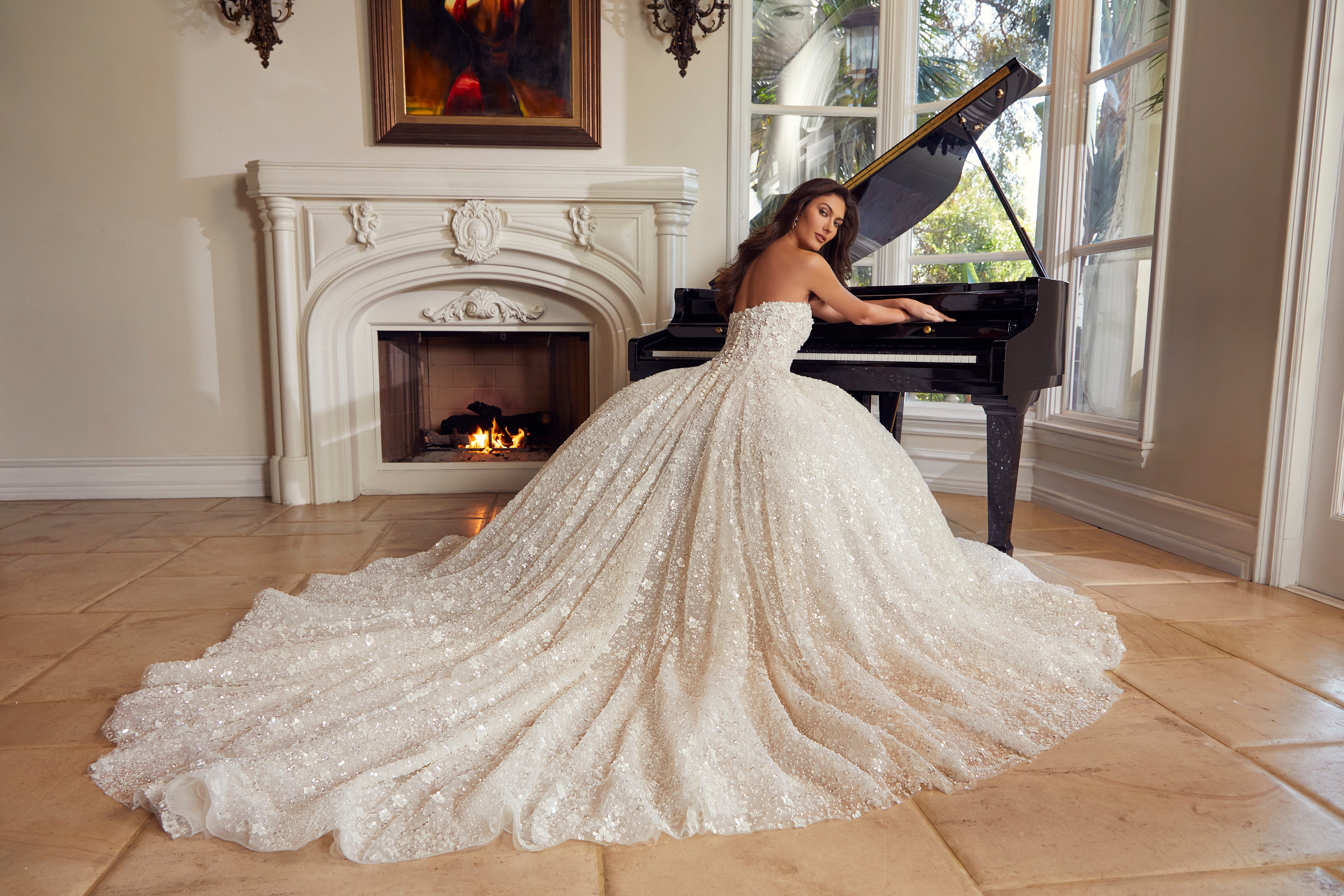 Trinity Wedding Dress Amore Gowns 1370_0302