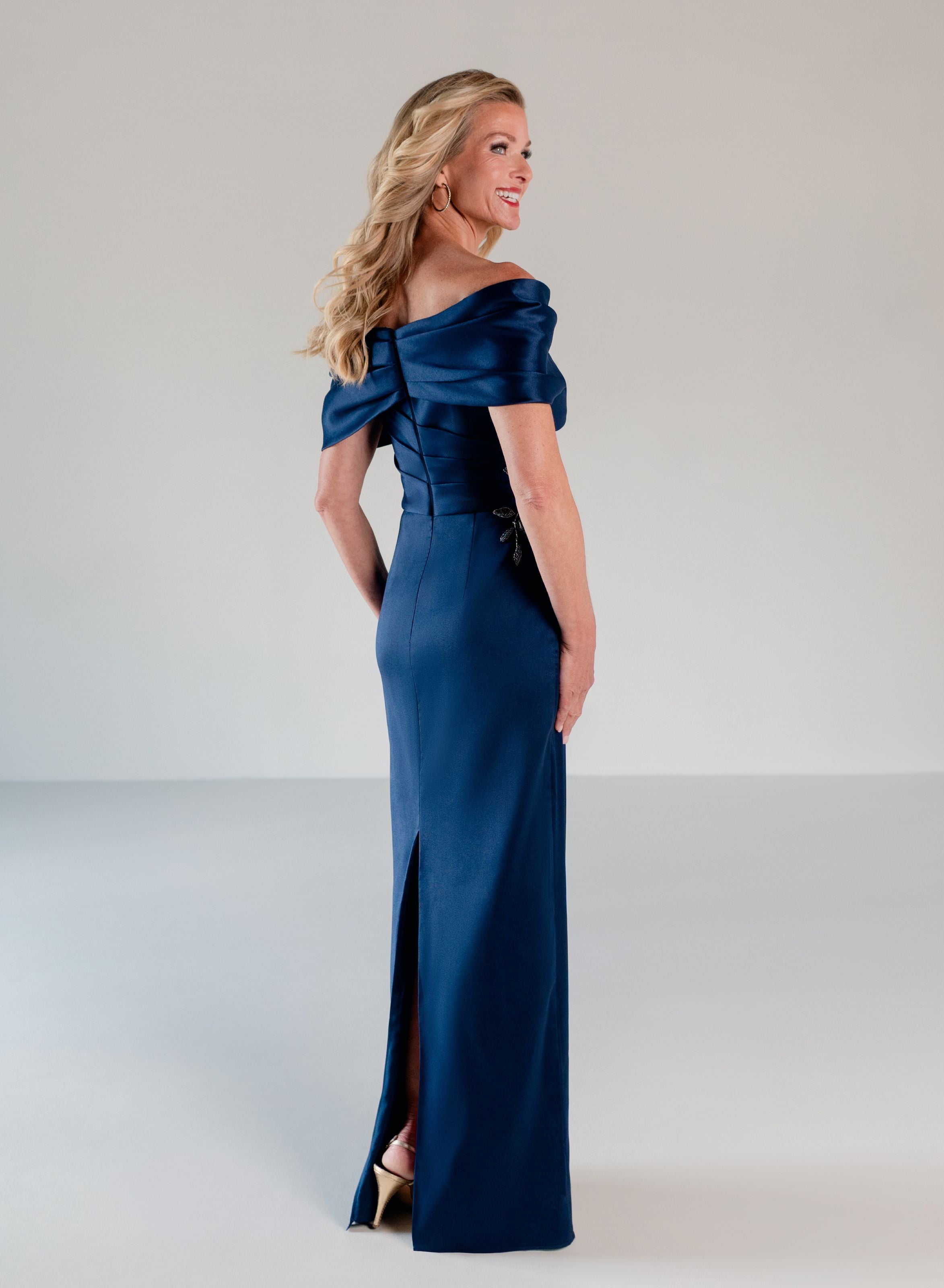 Style: 17306 Amore Gowns 14_d513e558-dac2-473b-b24b-1a953c8049ba