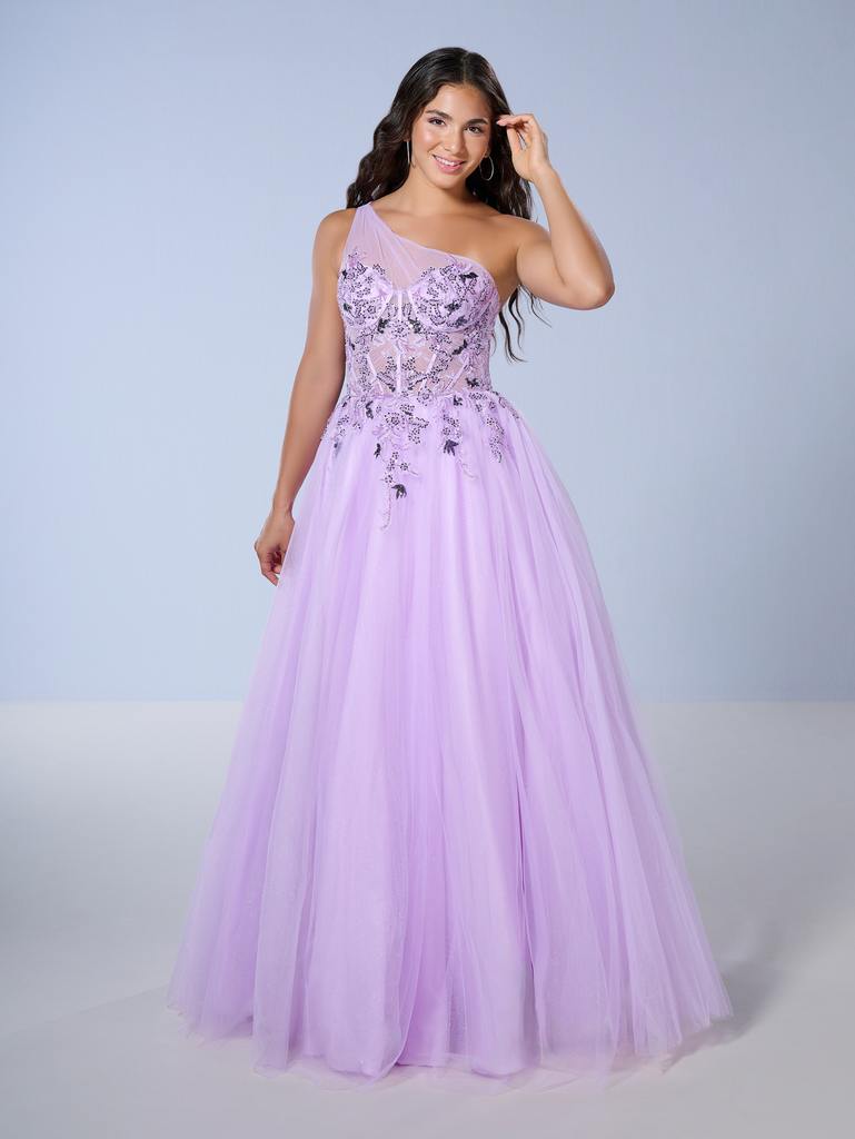 16159 Amore Gowns 16159_Lavender-Haze_1-769x1024