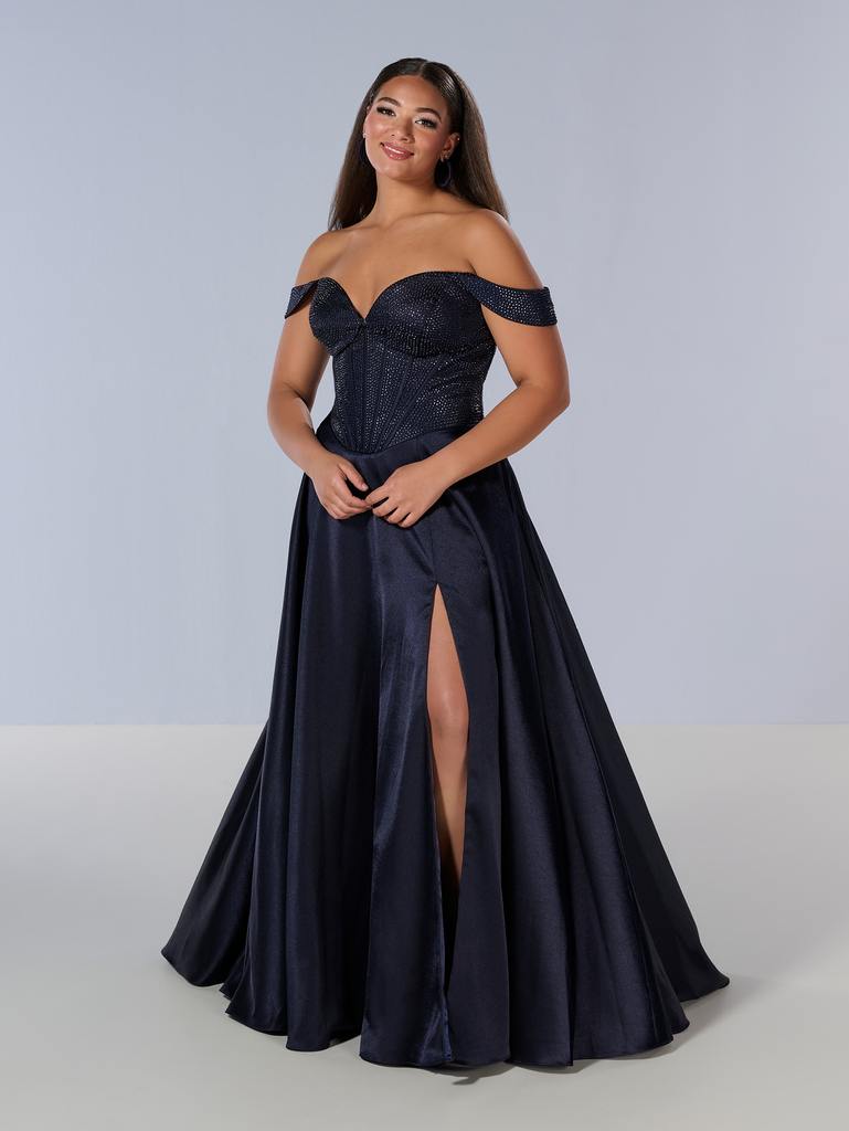 16204 Amore Gowns 16204_Navy_1-769x1024