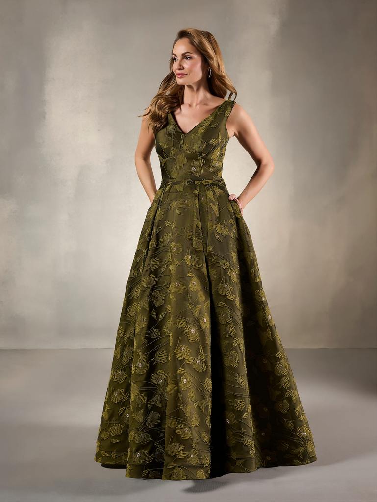 17218 Amore Gowns 17219_1_Hunter-1-769x1024_1