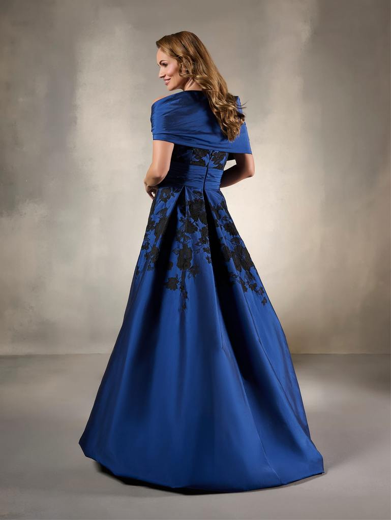 17223 Amore Gowns 17223_3_Royal-Black-1-769x1024