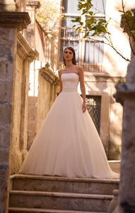 18812 Amore Gowns 18811-18812_0018-zoom_300x300_53a7948c-7711-46eb-a160-727430988b74
