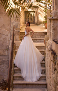18812 Amore Gowns 18811-18812_0073-zoom_300x300_4128a35c-289f-4894-995e-42ac96bf5131