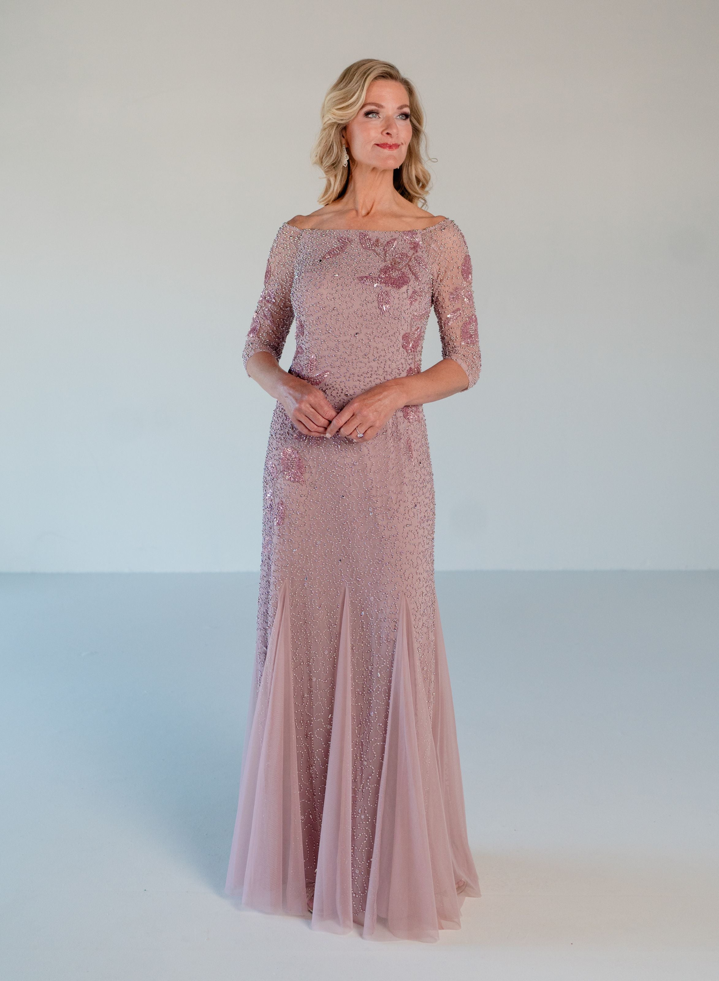 Style: 40584 Amore Gowns 1_7bef7293-d4e7-465a-81b3-c35b870abddb