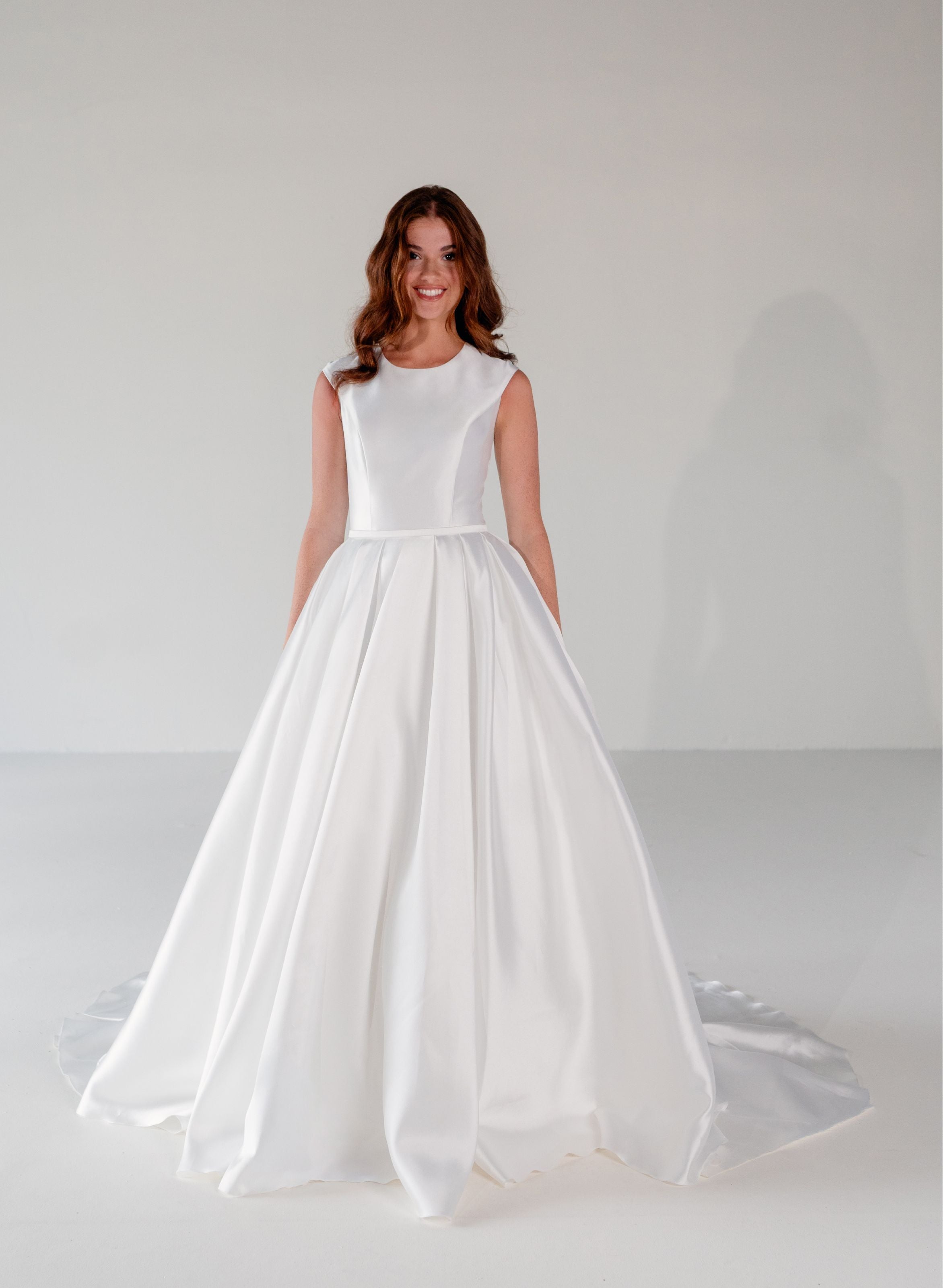 Style: 28268 Amore Gowns 1_cbaf0e18-241f-4813-80a0-3c76c9c720c5
