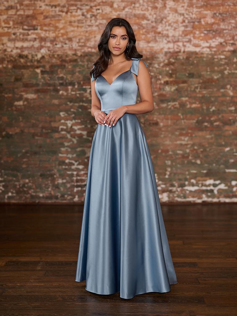 22236 Amore Gowns 22236_Slate_1-769x1024