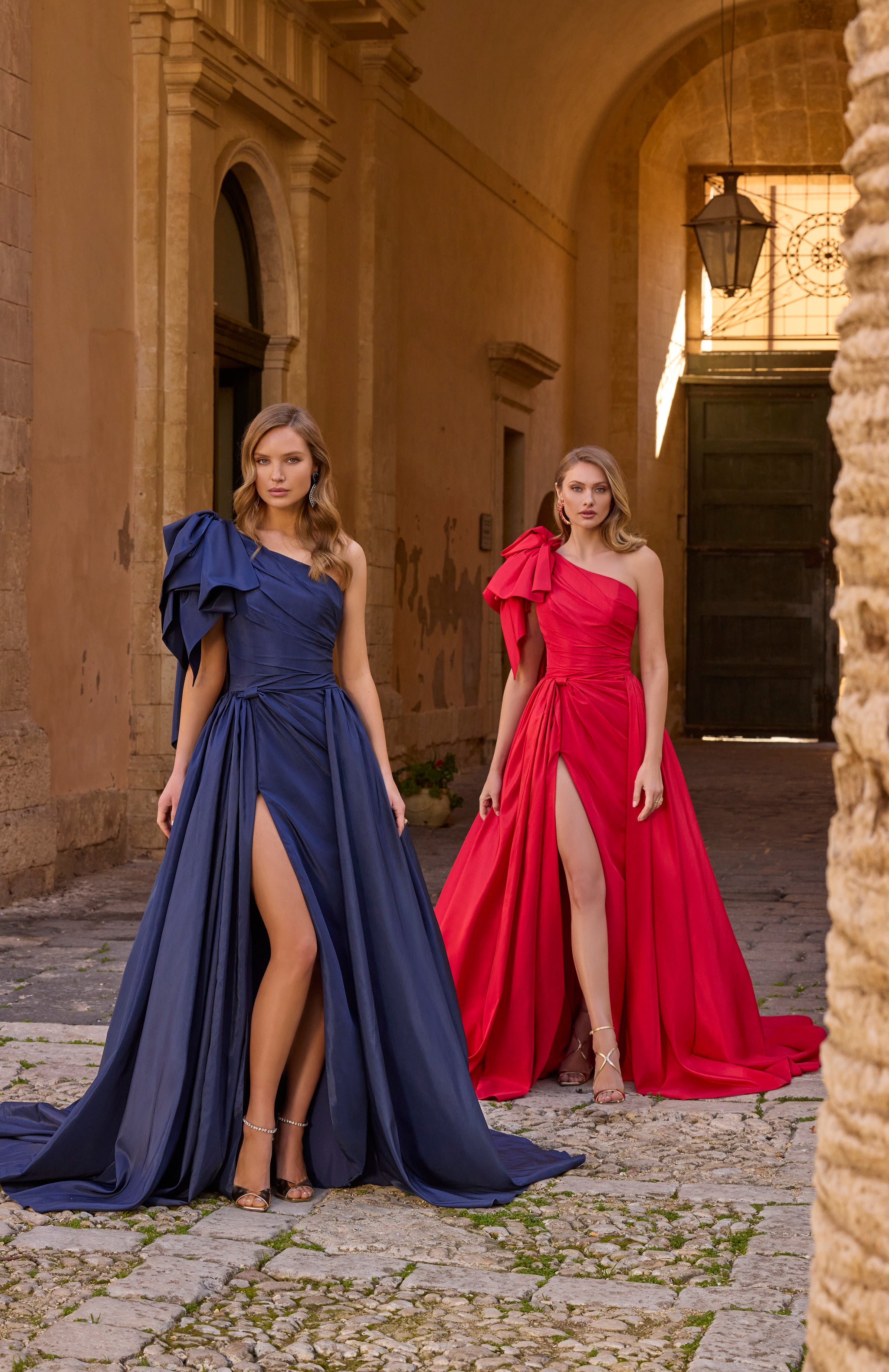 25051 Amore Gowns 25051_0046