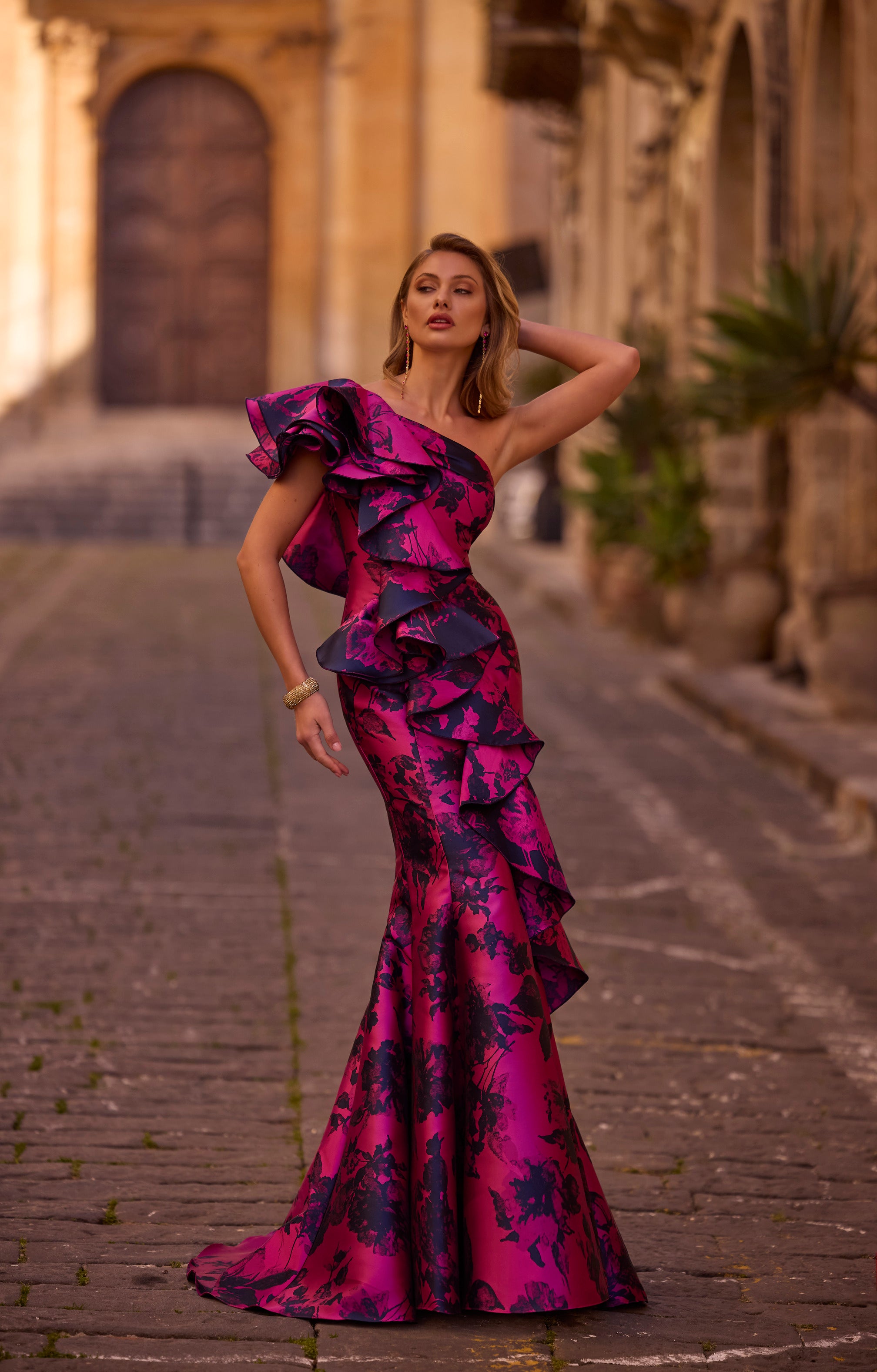 25062 Amore Gowns 25062_0034