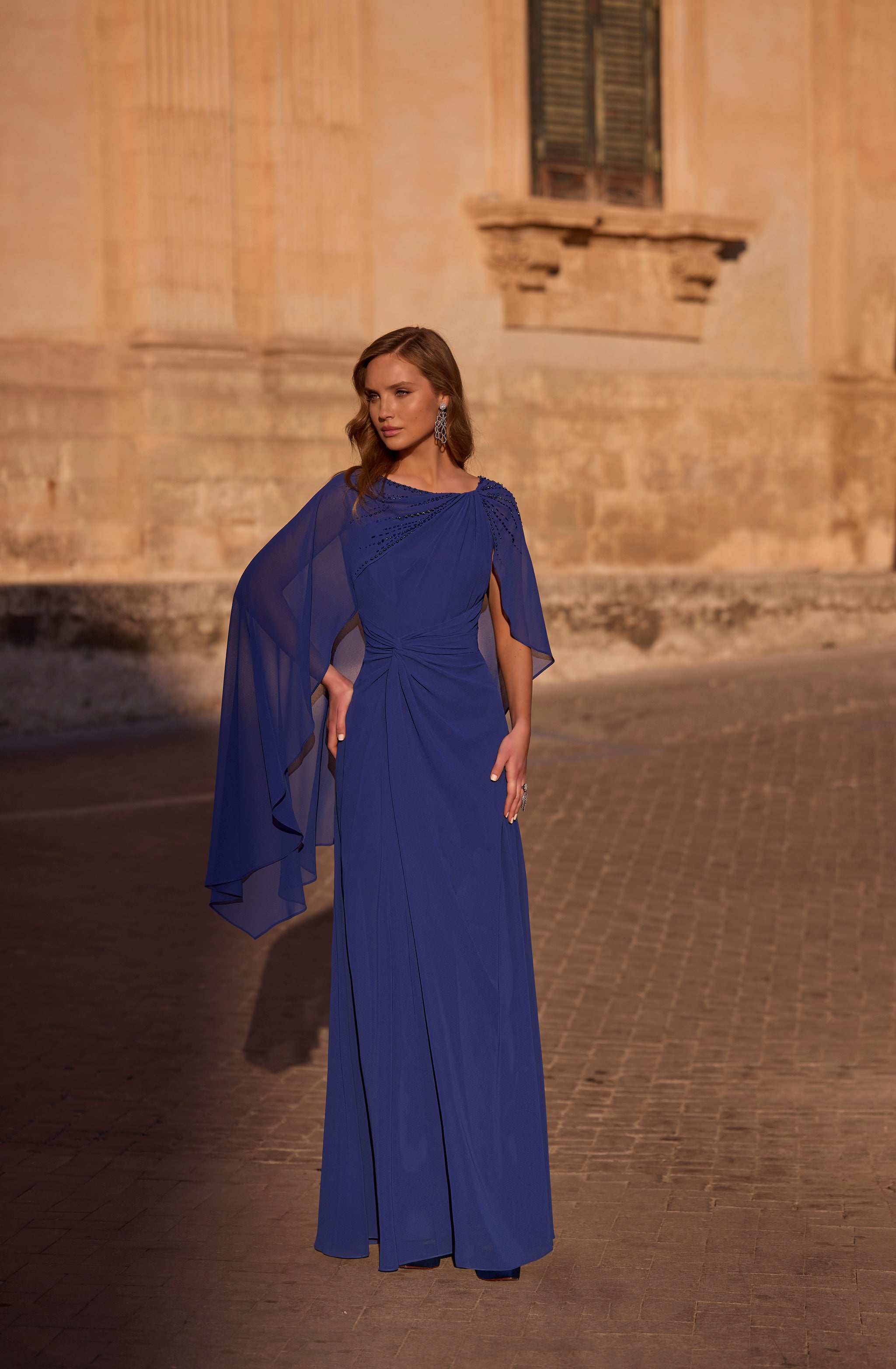 25069 Amore Gowns 25069_0074