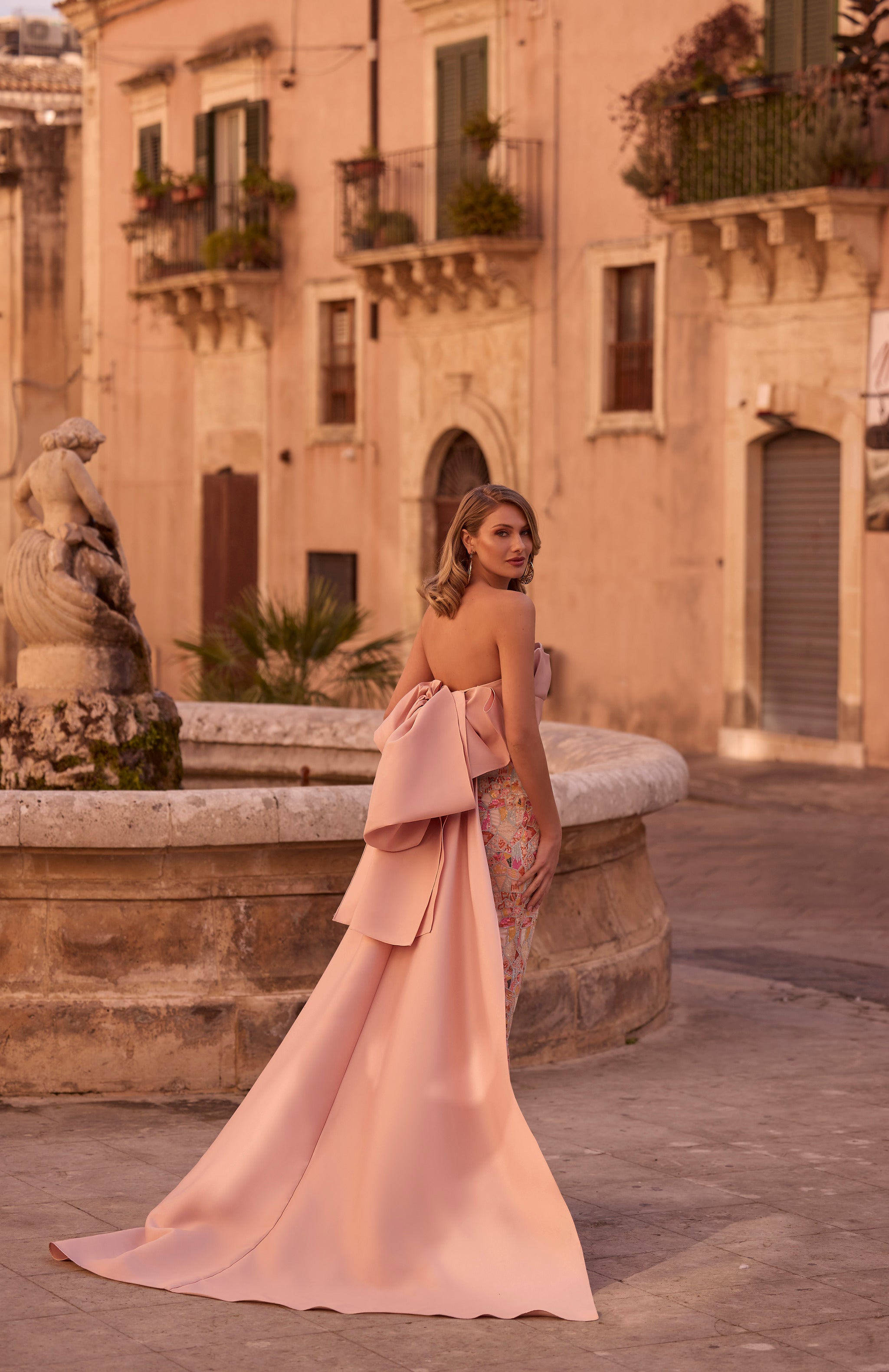 25071 Amore Gowns 25071_0072