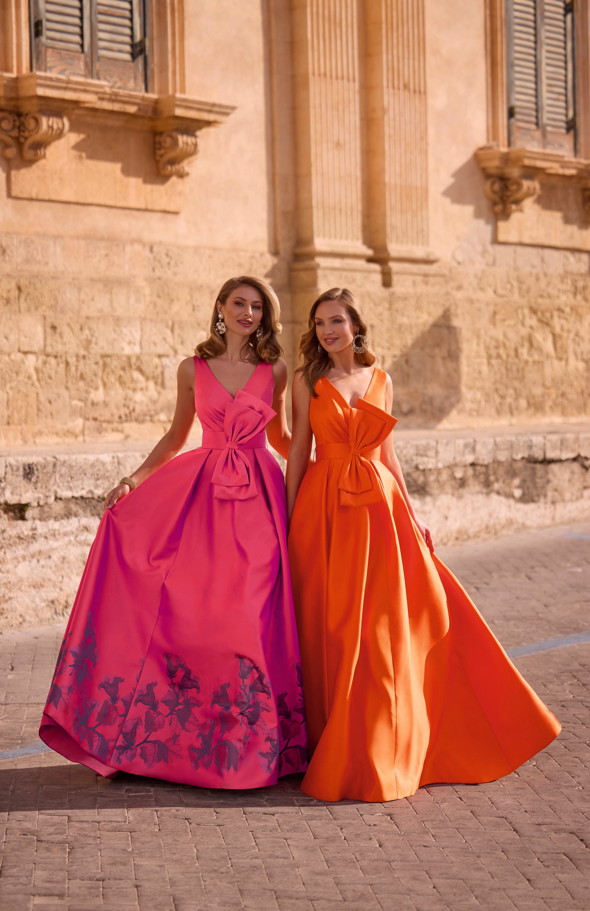 25086 Amore Gowns 25086_Cerise_Navy