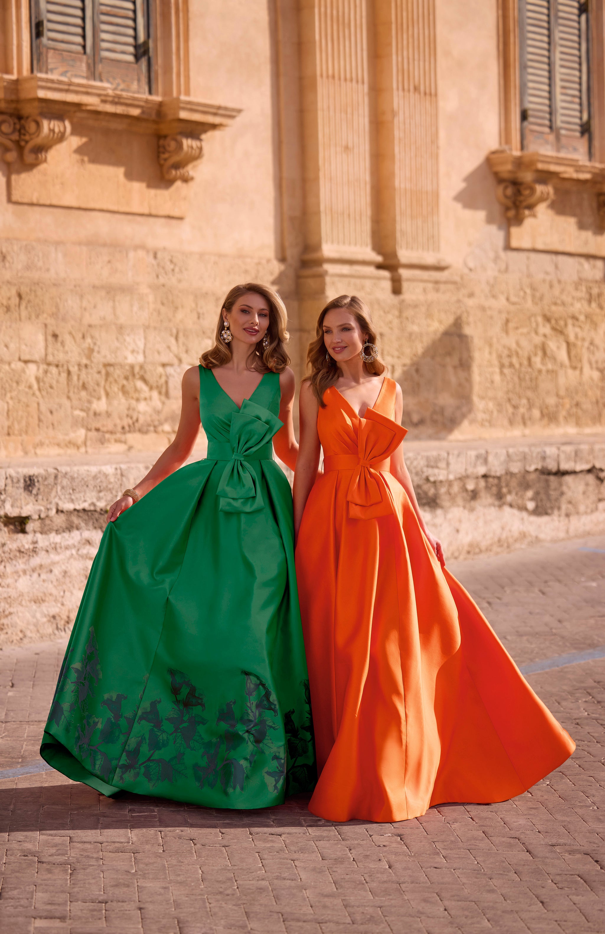 25086 Amore Gowns 25086_Shamrock_Navy