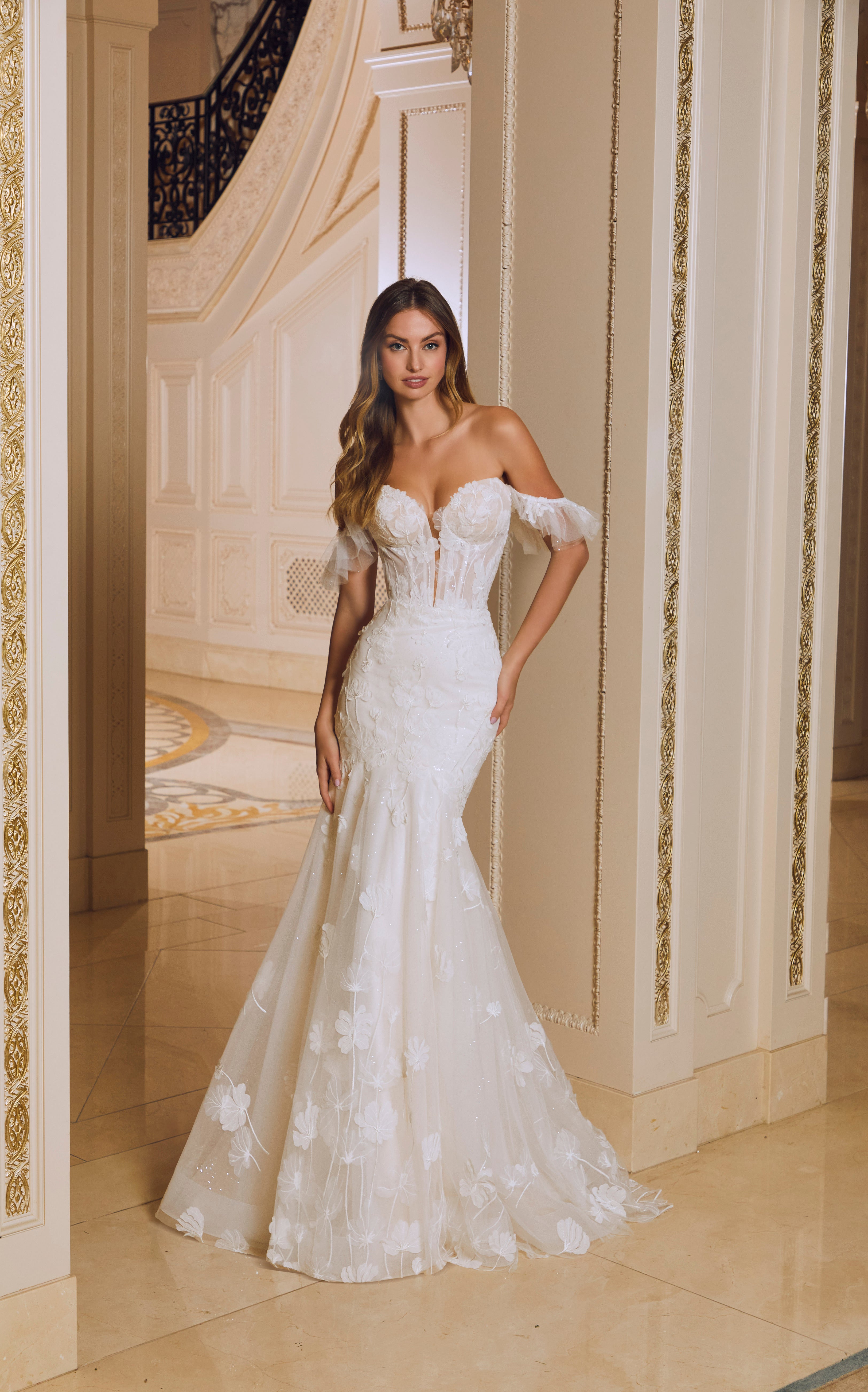 Rory Wedding Dress Amore Gowns 2645-0008