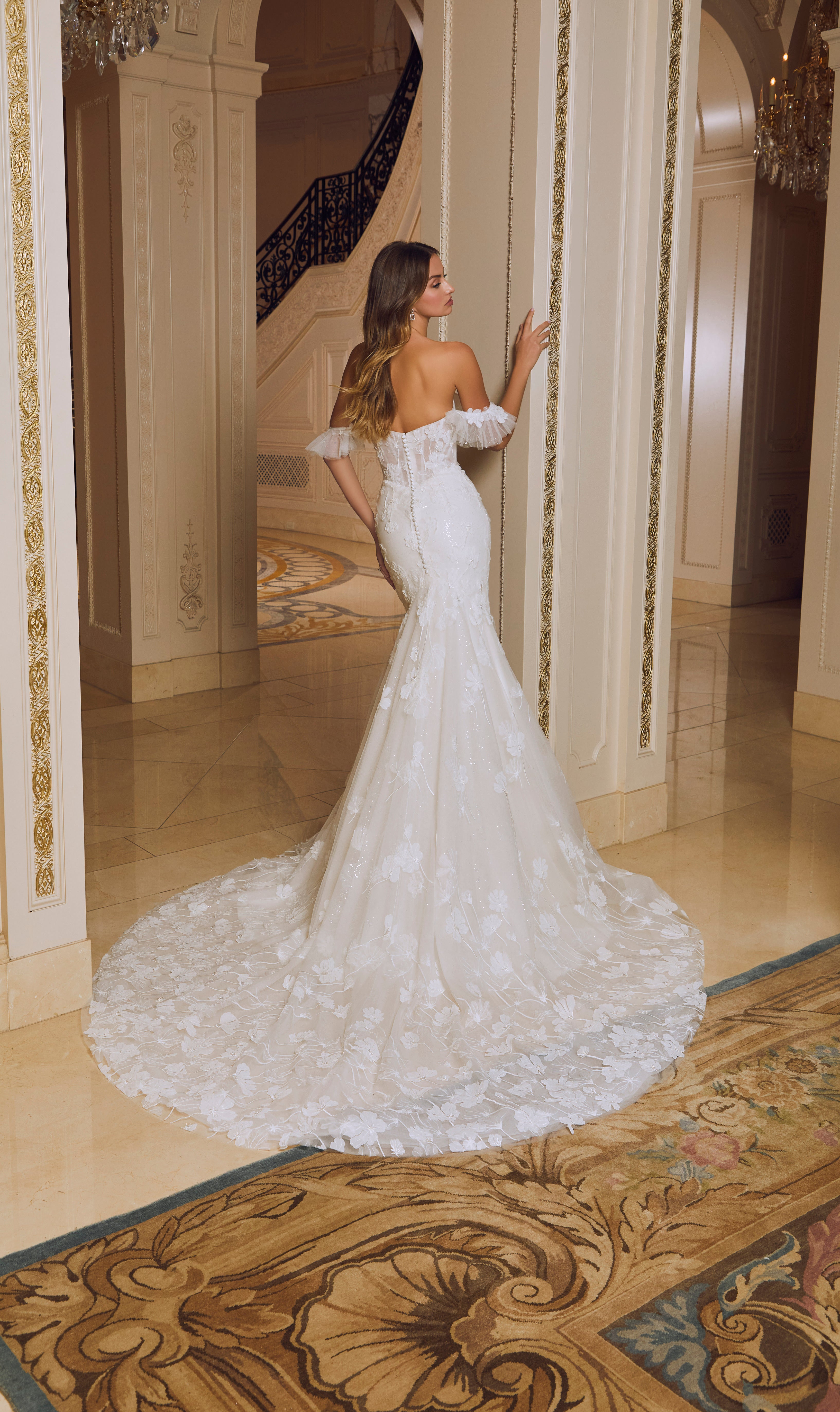 Rory Wedding Dress Amore Gowns 2645-0157