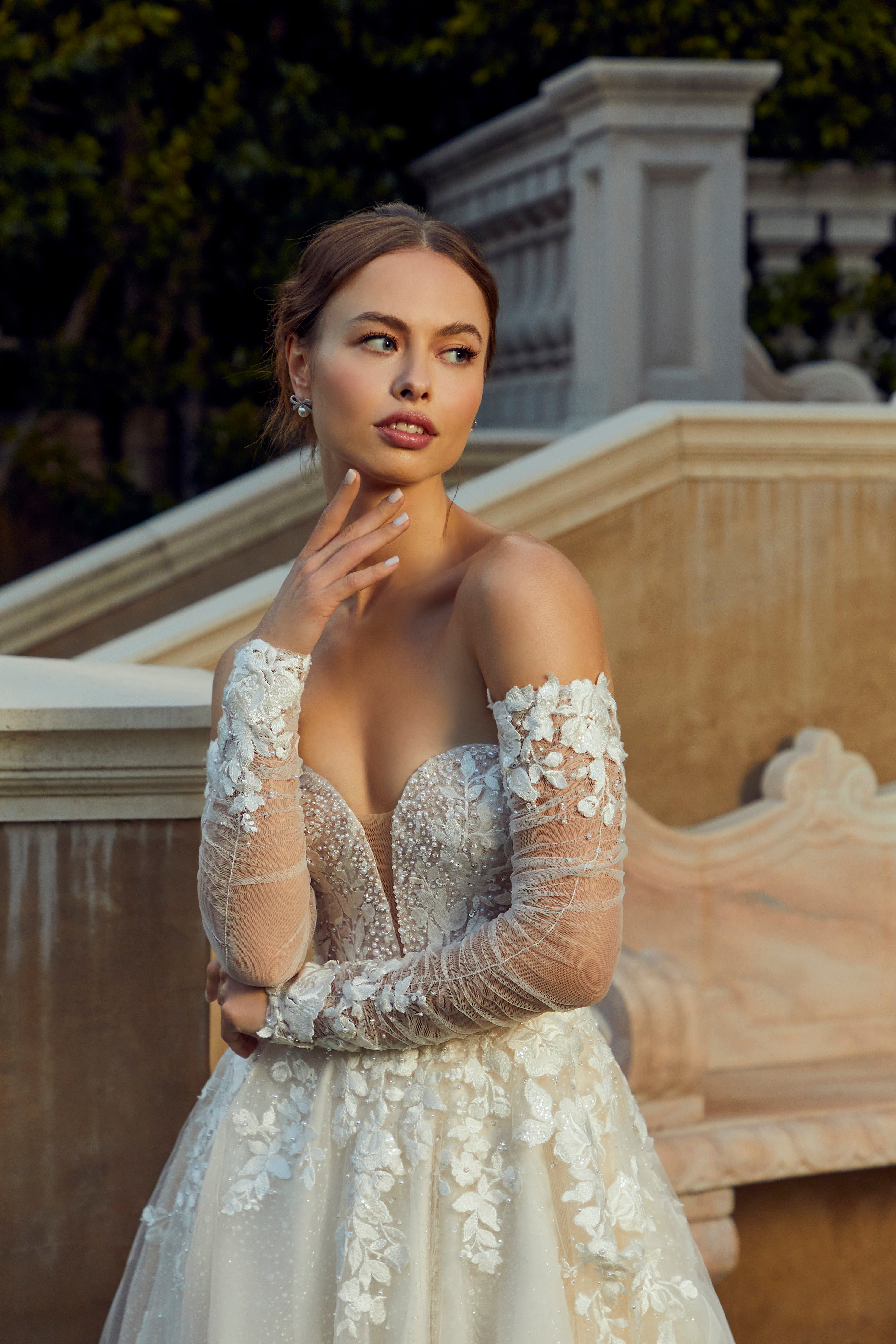 Raphaella Wedding Dress Amore Gowns 2653-0184