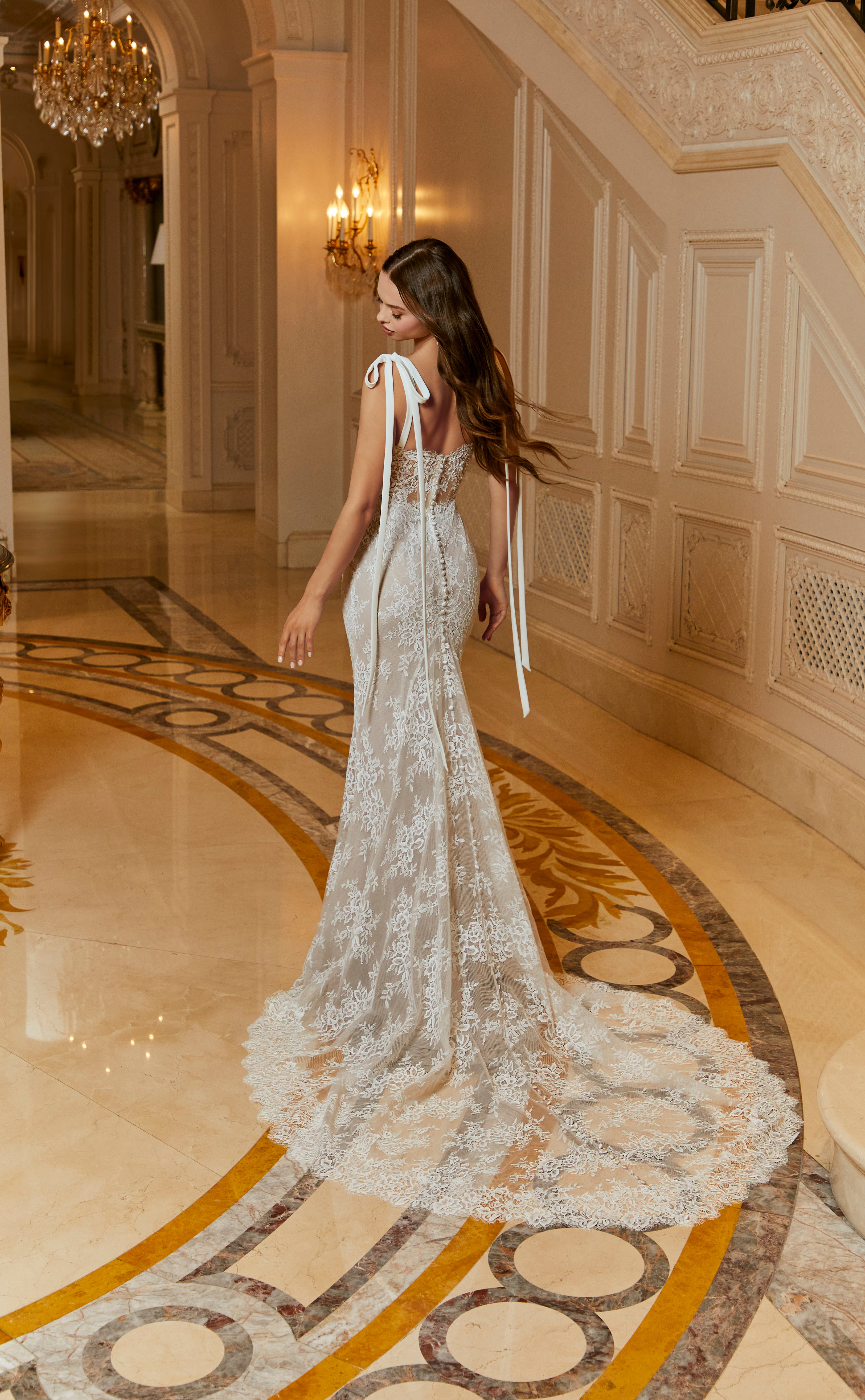 Rue Wedding Dress Amore Gowns 2661-0163