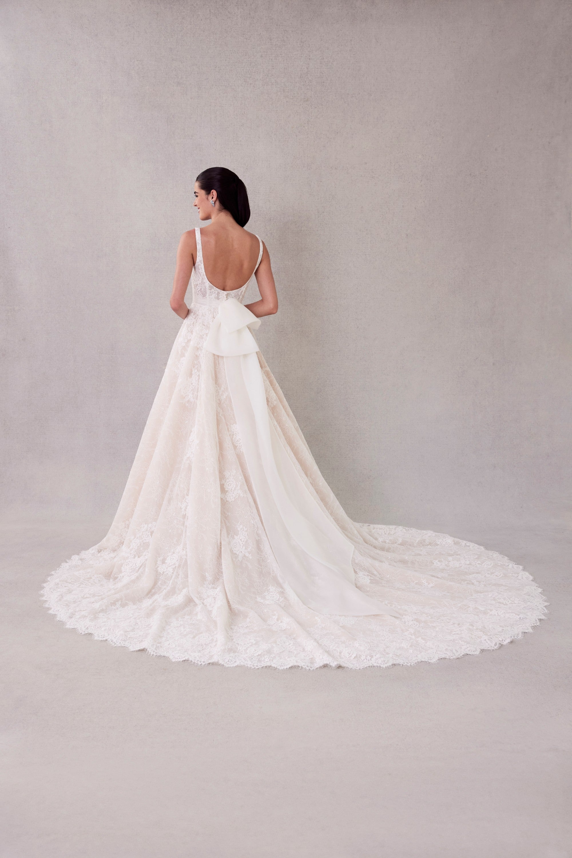 Ivory 2710 Morilee 2710_IvoryChampagne_0052