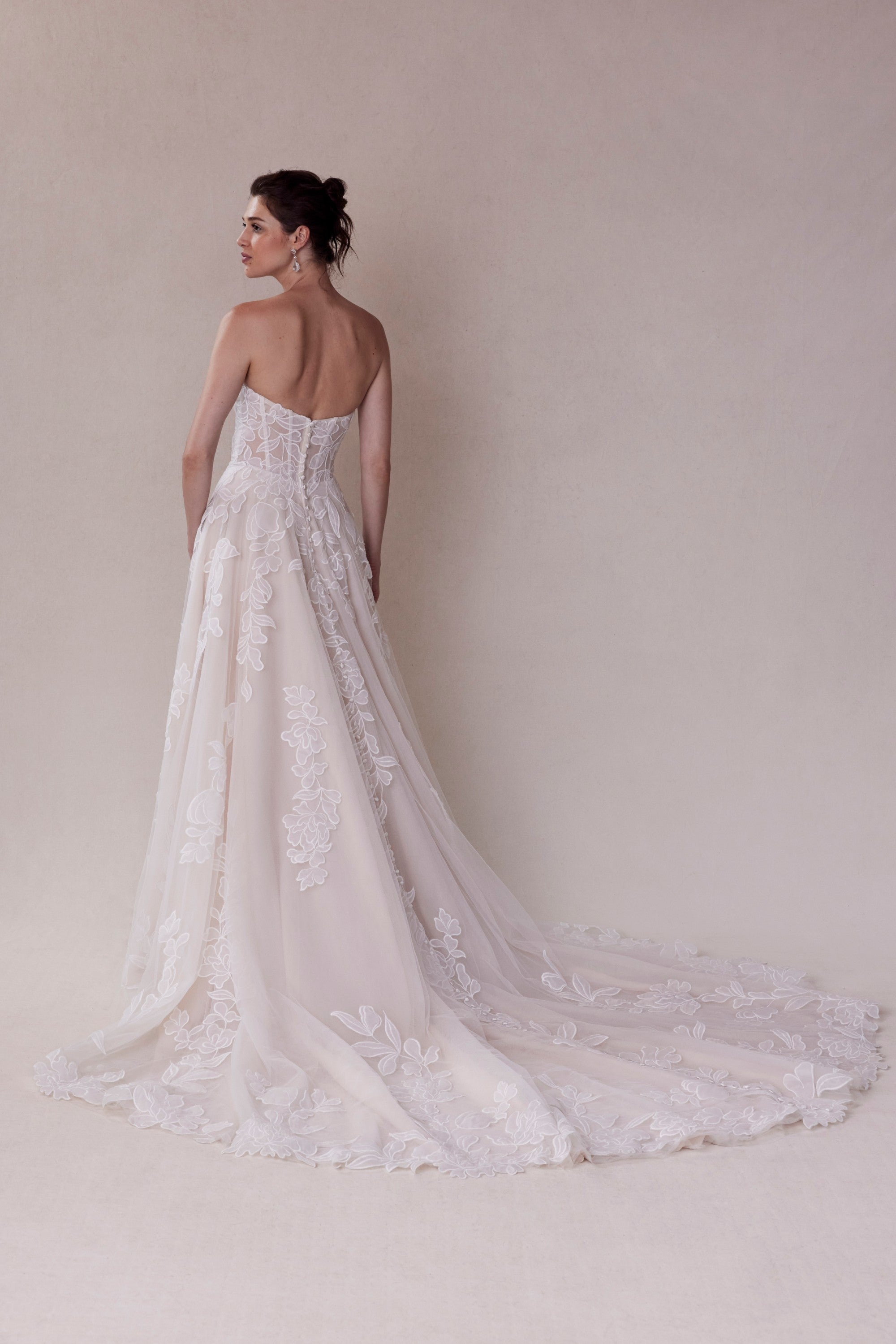 Sahar Wedding Dress Morilee 2721_IvoryChampagneNude_0207