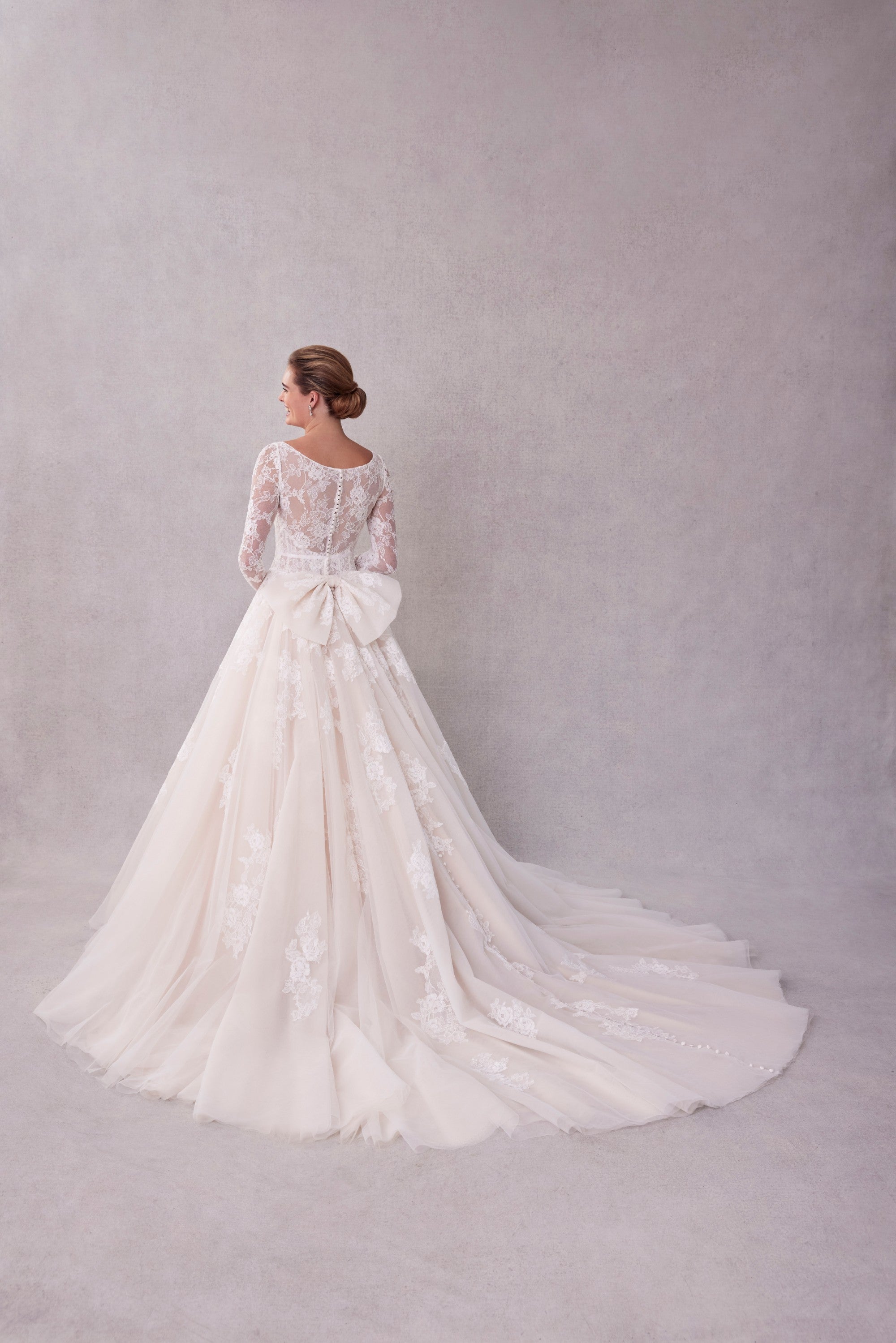 Ivory 2733 Morilee 2733_IvoryChampagne_0149