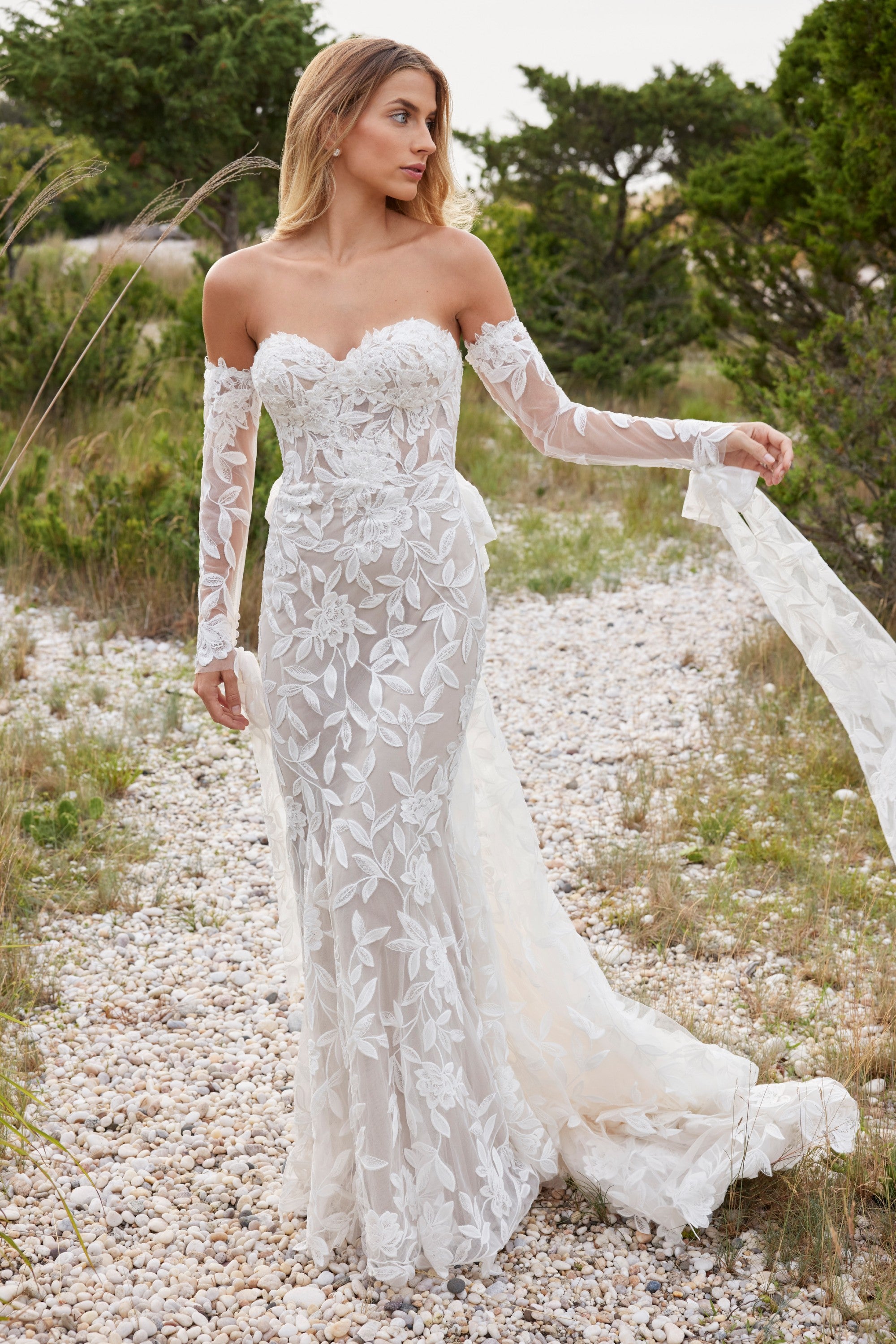 Santana Wedding Dress Morilee 2739_NudeIvoryChampagneNude_1353