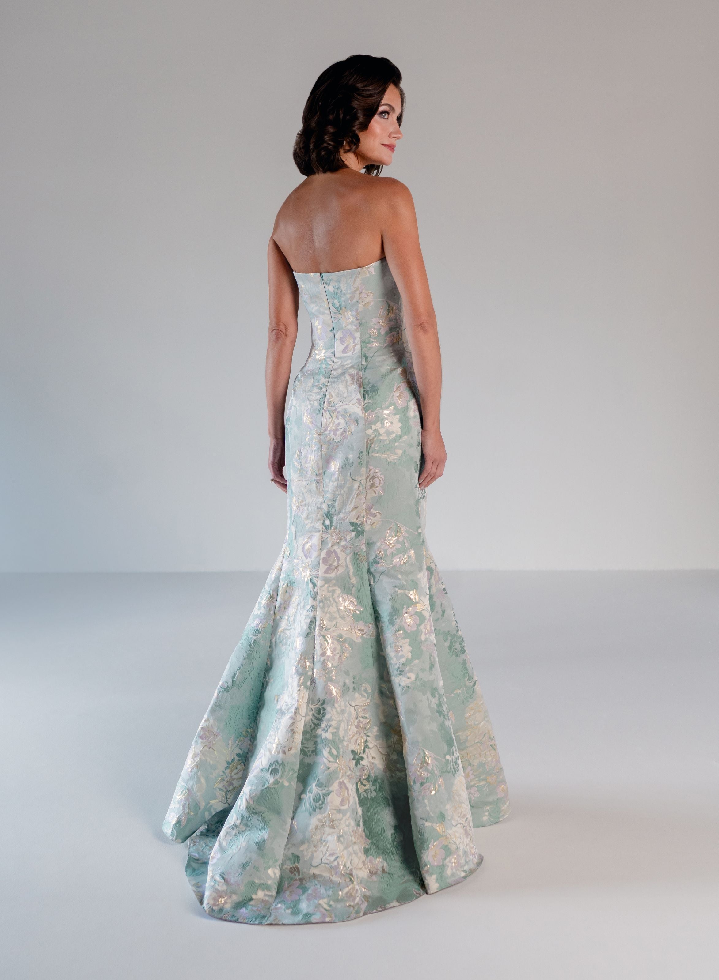 Style: 17316 Amore Gowns 2_02944677-84b8-4c23-884e-8467623671f7