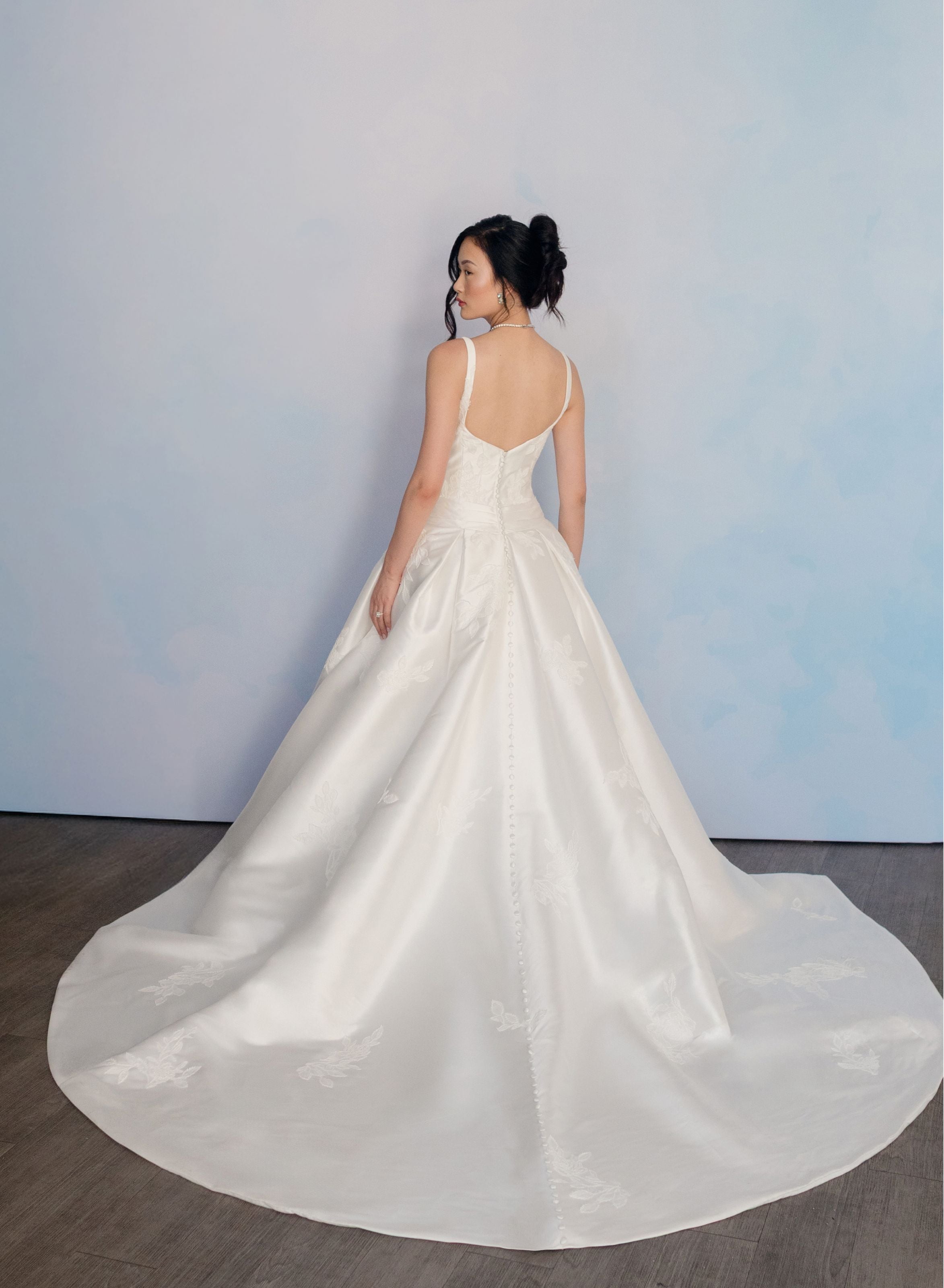 31385 Amore Gowns 31385-B-Ivory