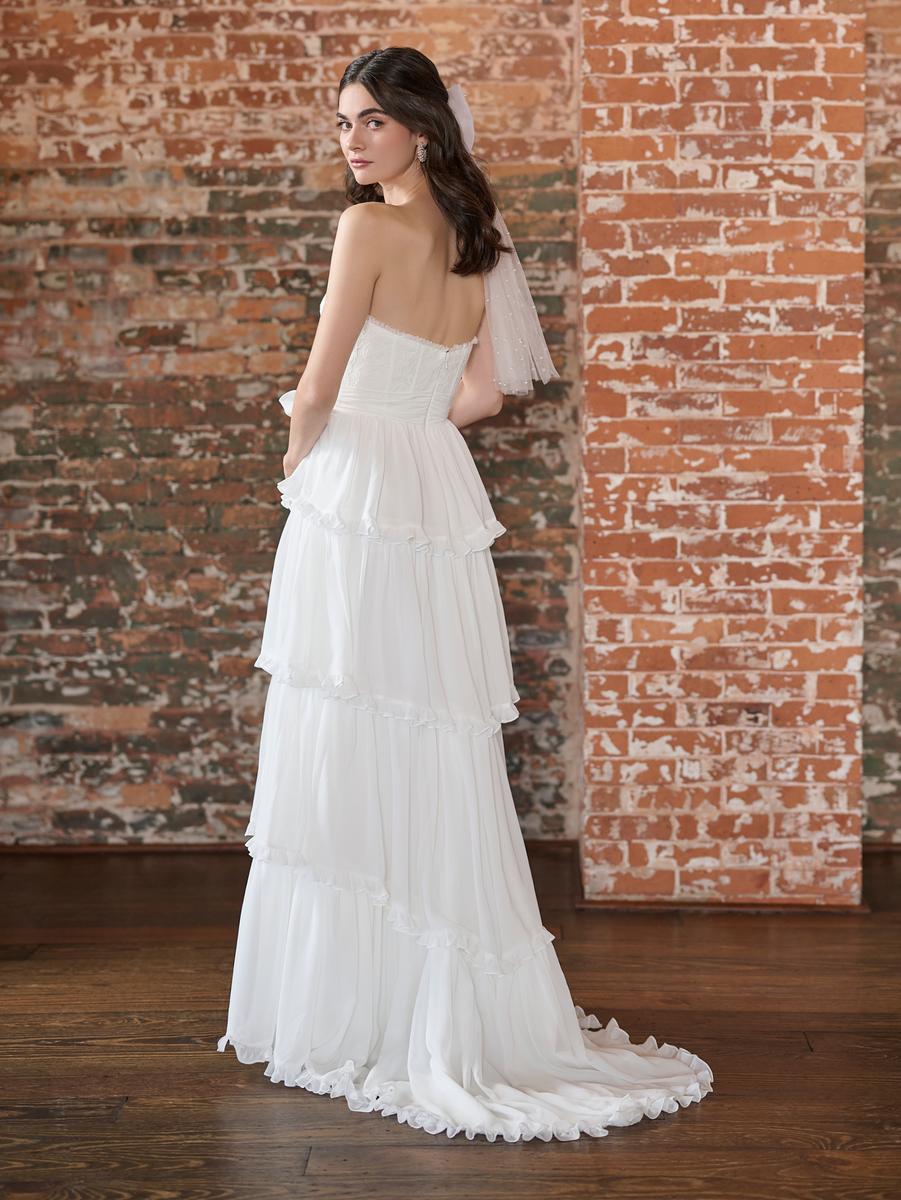 34031 Amore Gowns 34031_Ivory_2_1