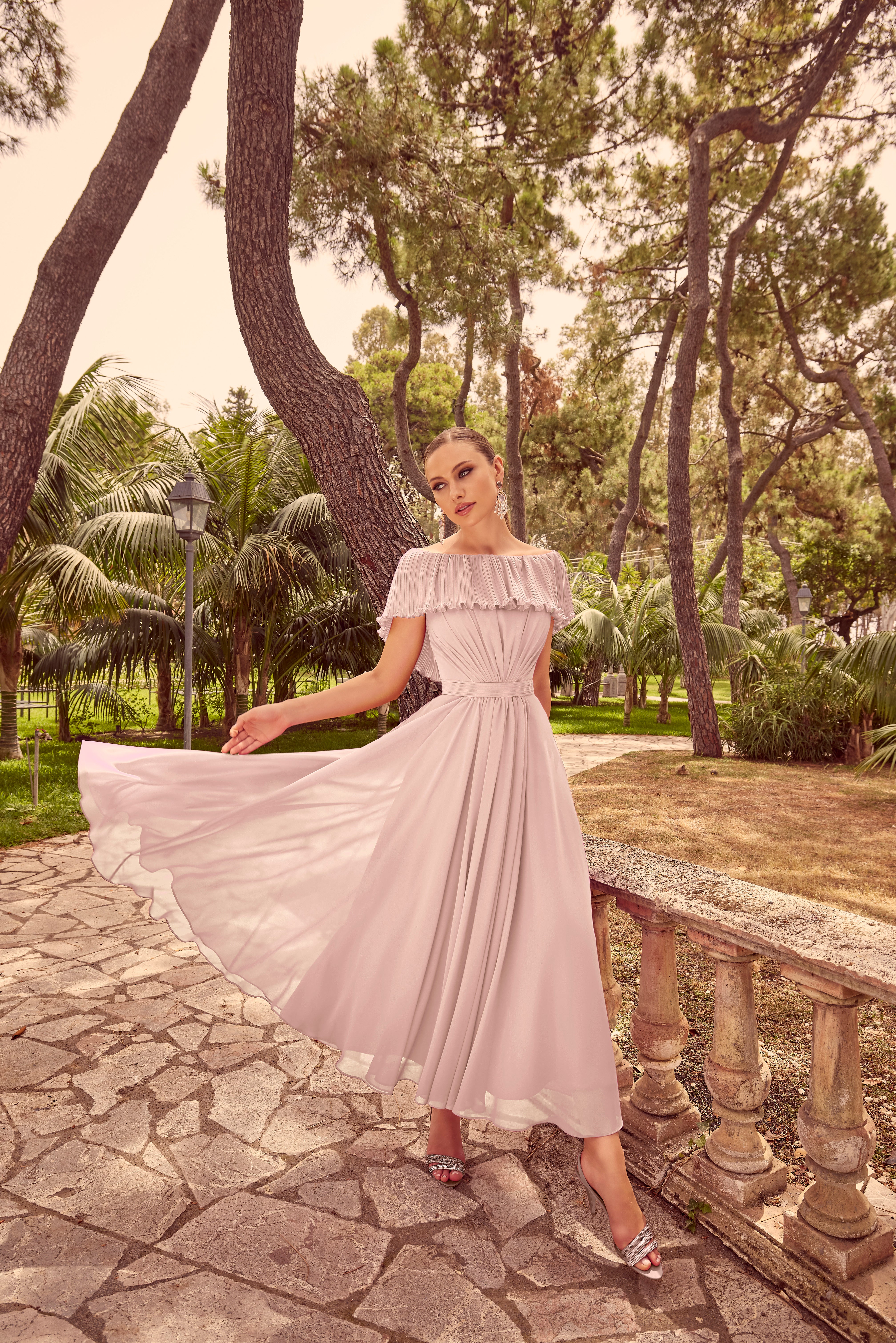 36103 Blossom Amore Gowns 36103_016_BLOSSOM