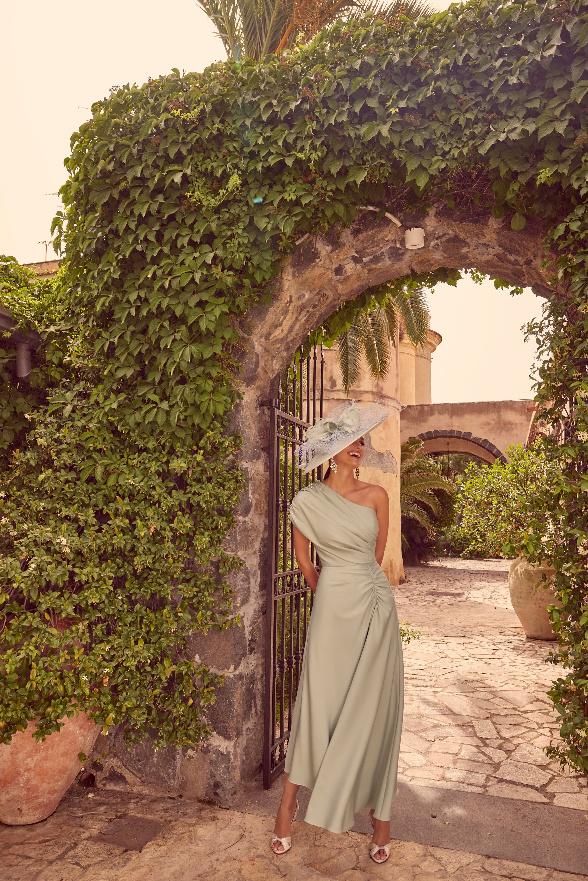 36114A Amore Gowns 36114_156