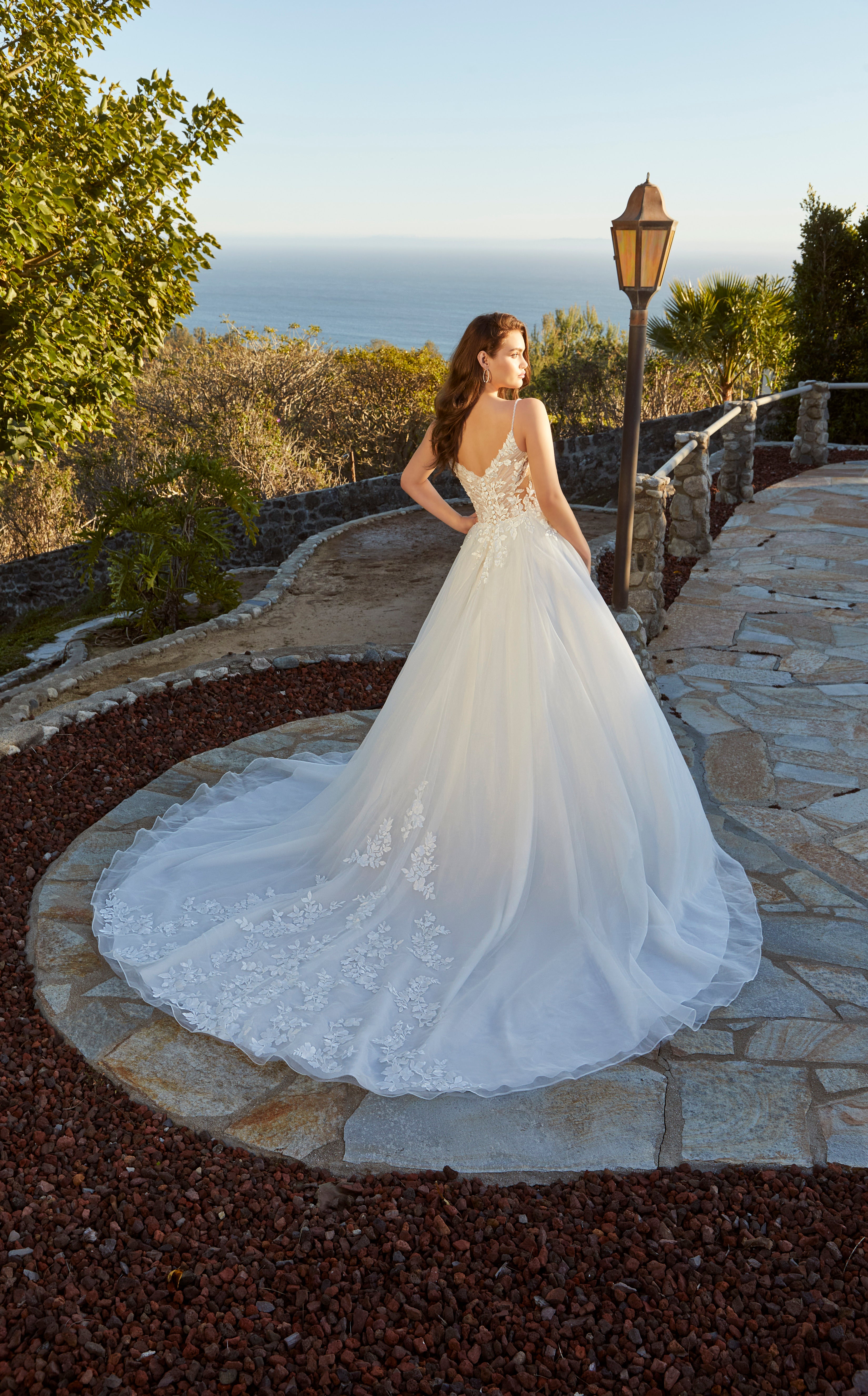 Rowena Wedding Dress Amore Gowns 4467-0478