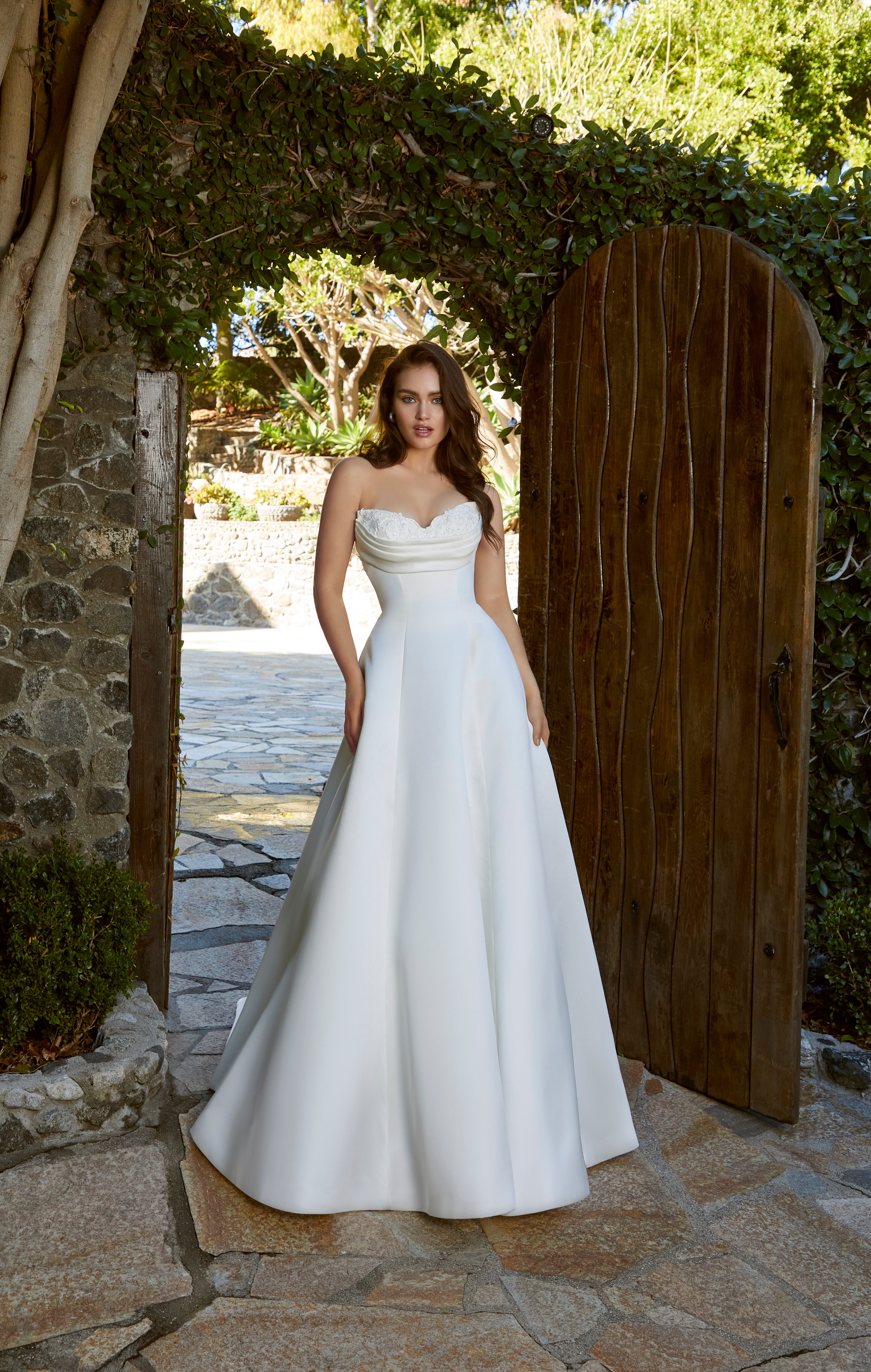 Rhoda Wedding Dress Amore Gowns 4468-0288