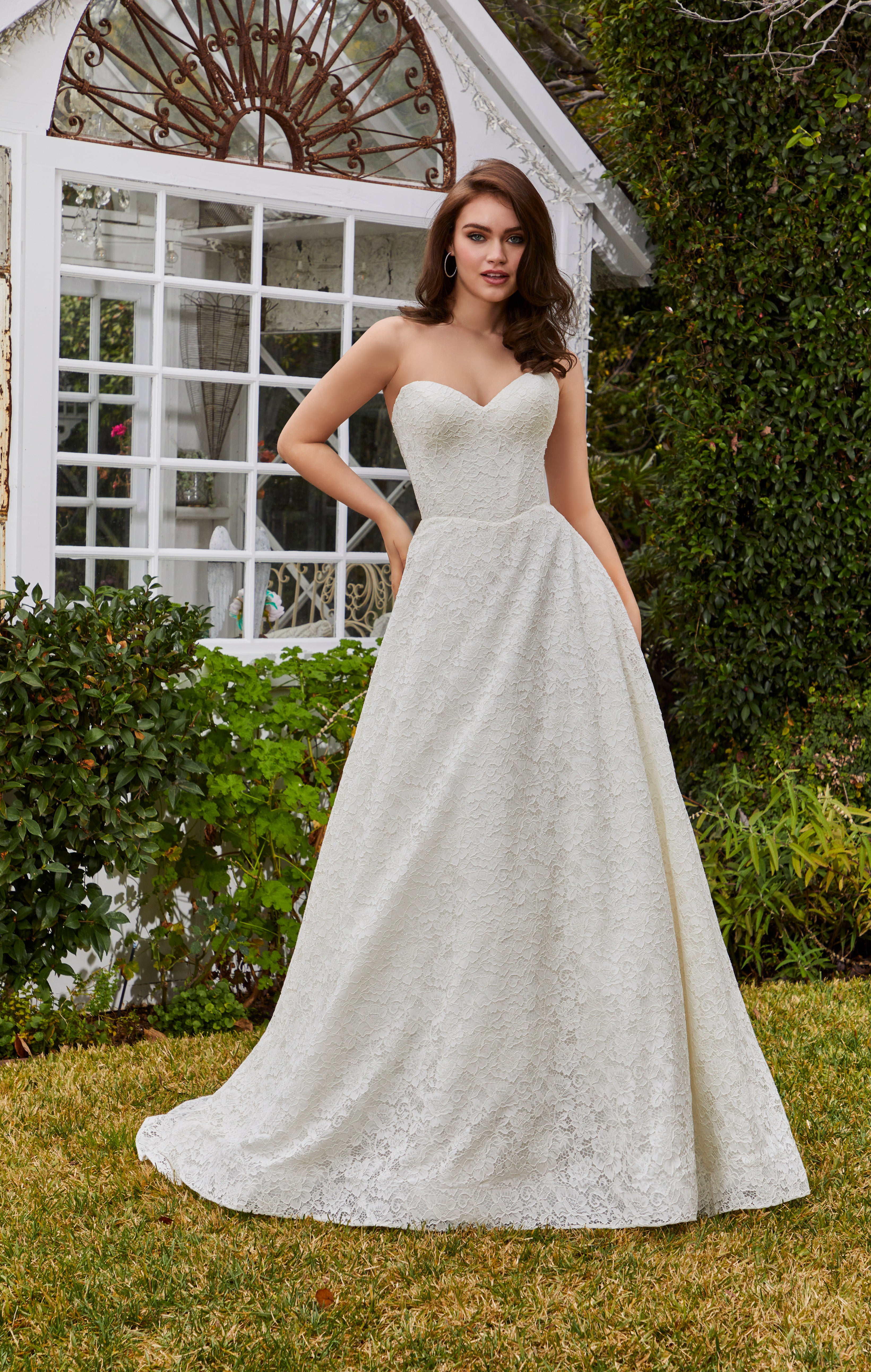 4481 Ivory Amore Gowns 4481-0227