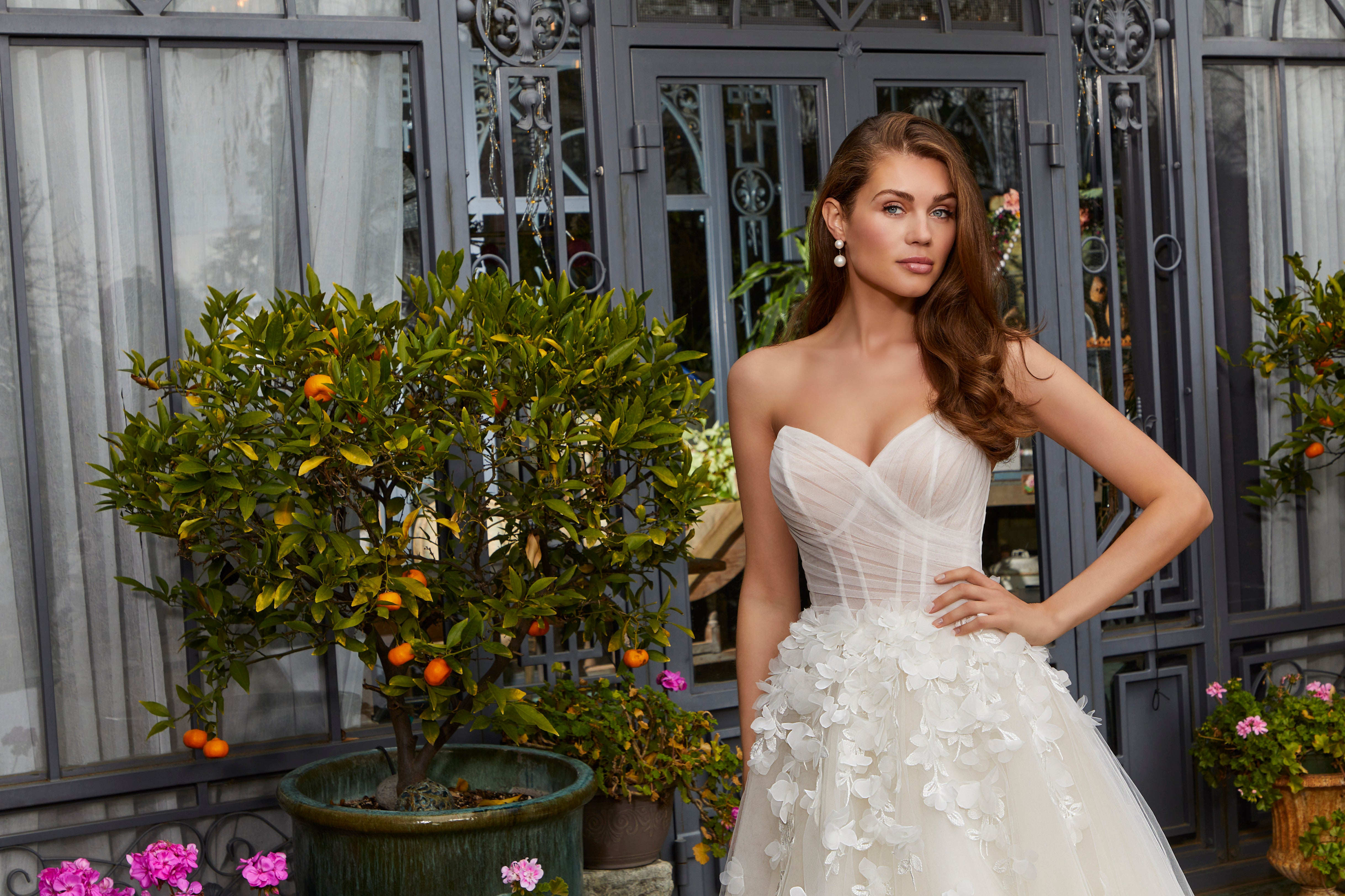 Rosalie Wedding Dress Amore Gowns 4482-0282