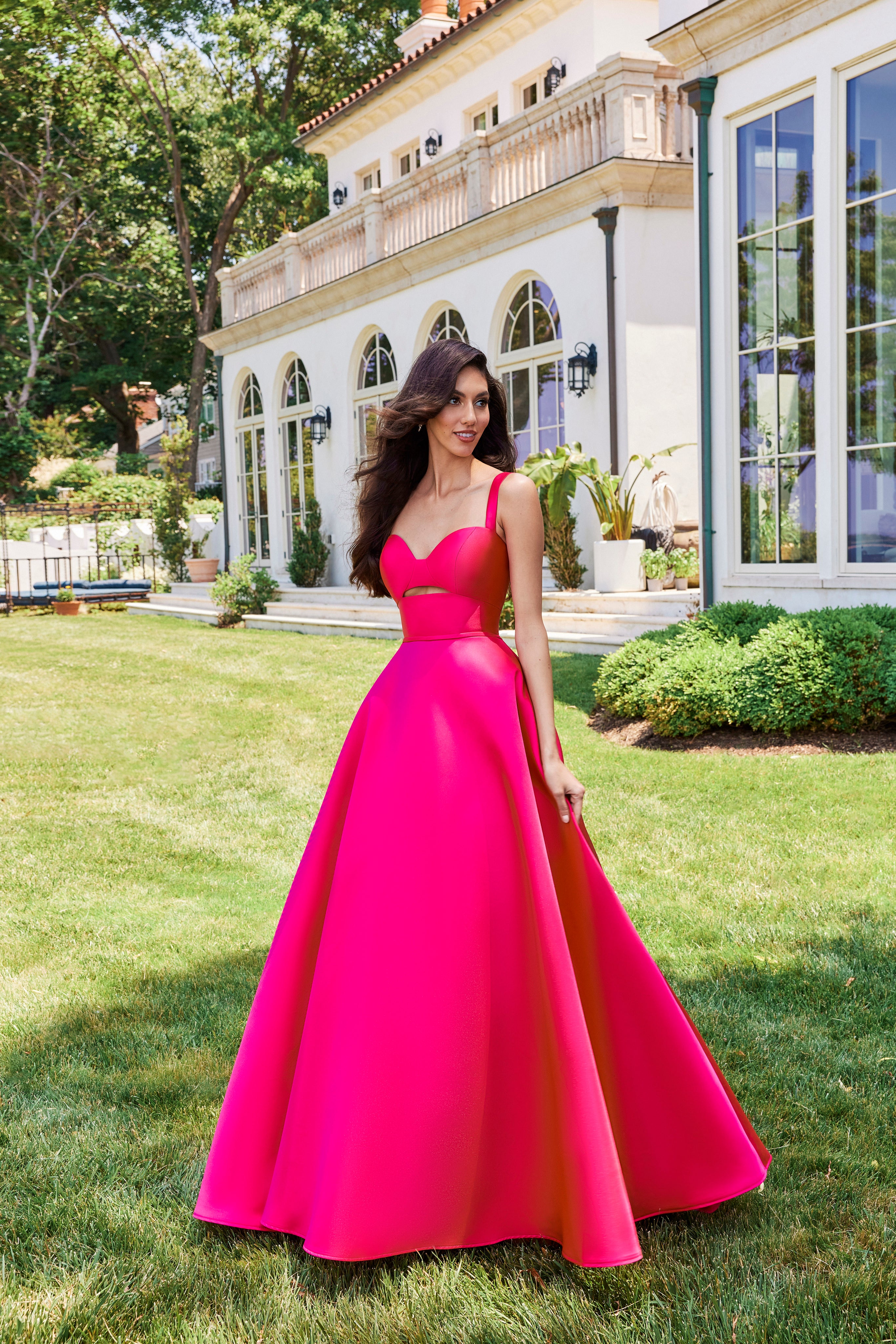49111 Amore Gowns 49111__P1248__Fuchsia_0551