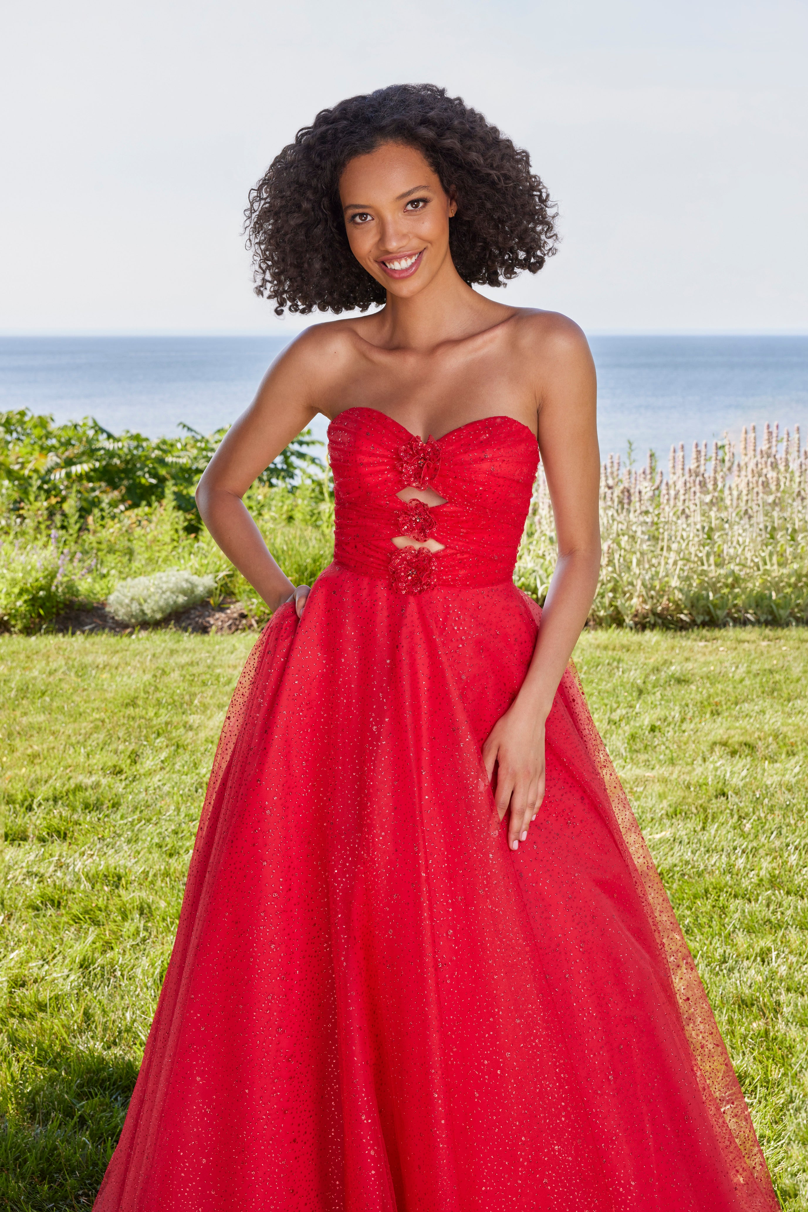 49137 Amore Gowns 49137__P1242__Scarlet_1448