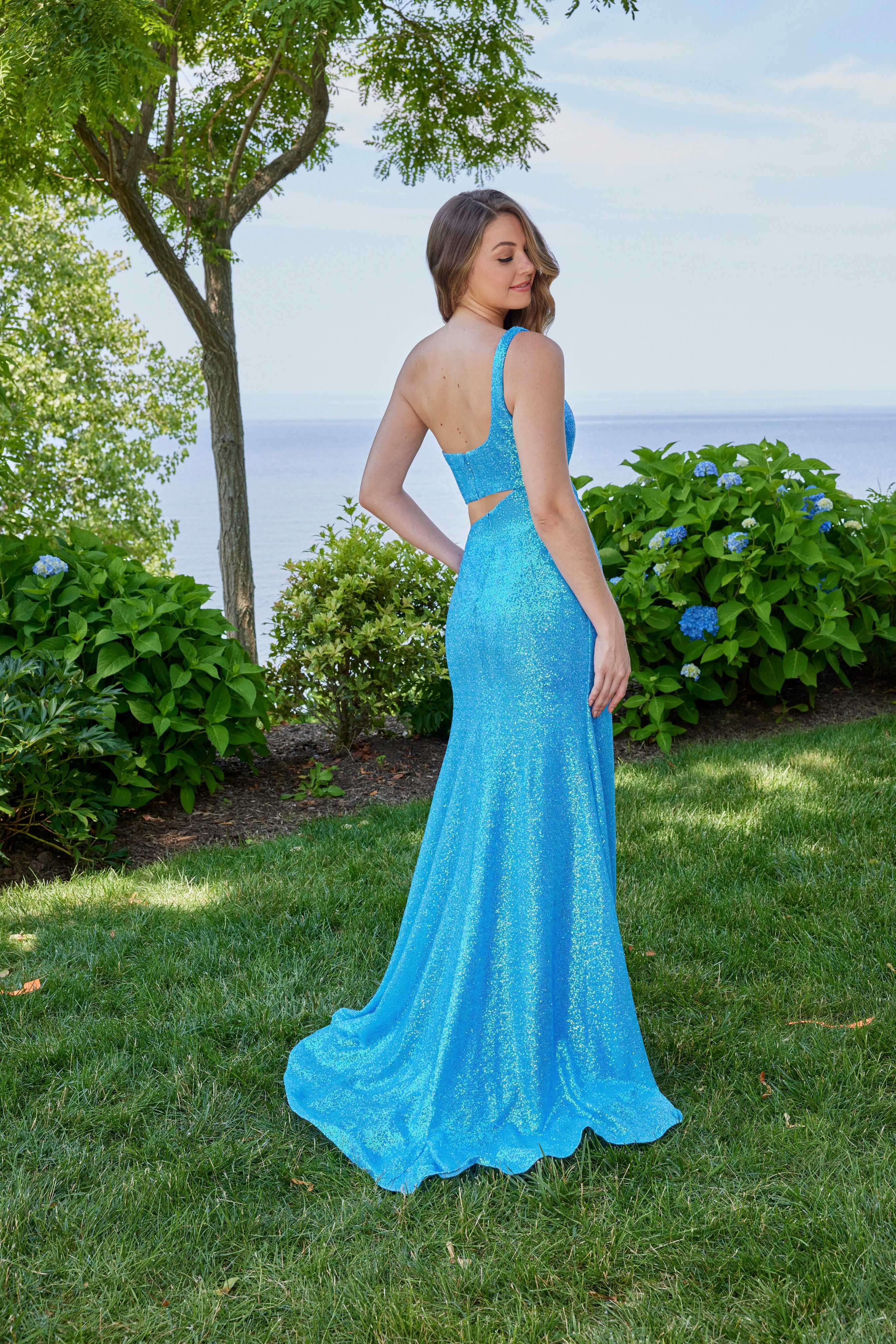 49155 Amore Gowns 49155__P1312__Aqua_3325