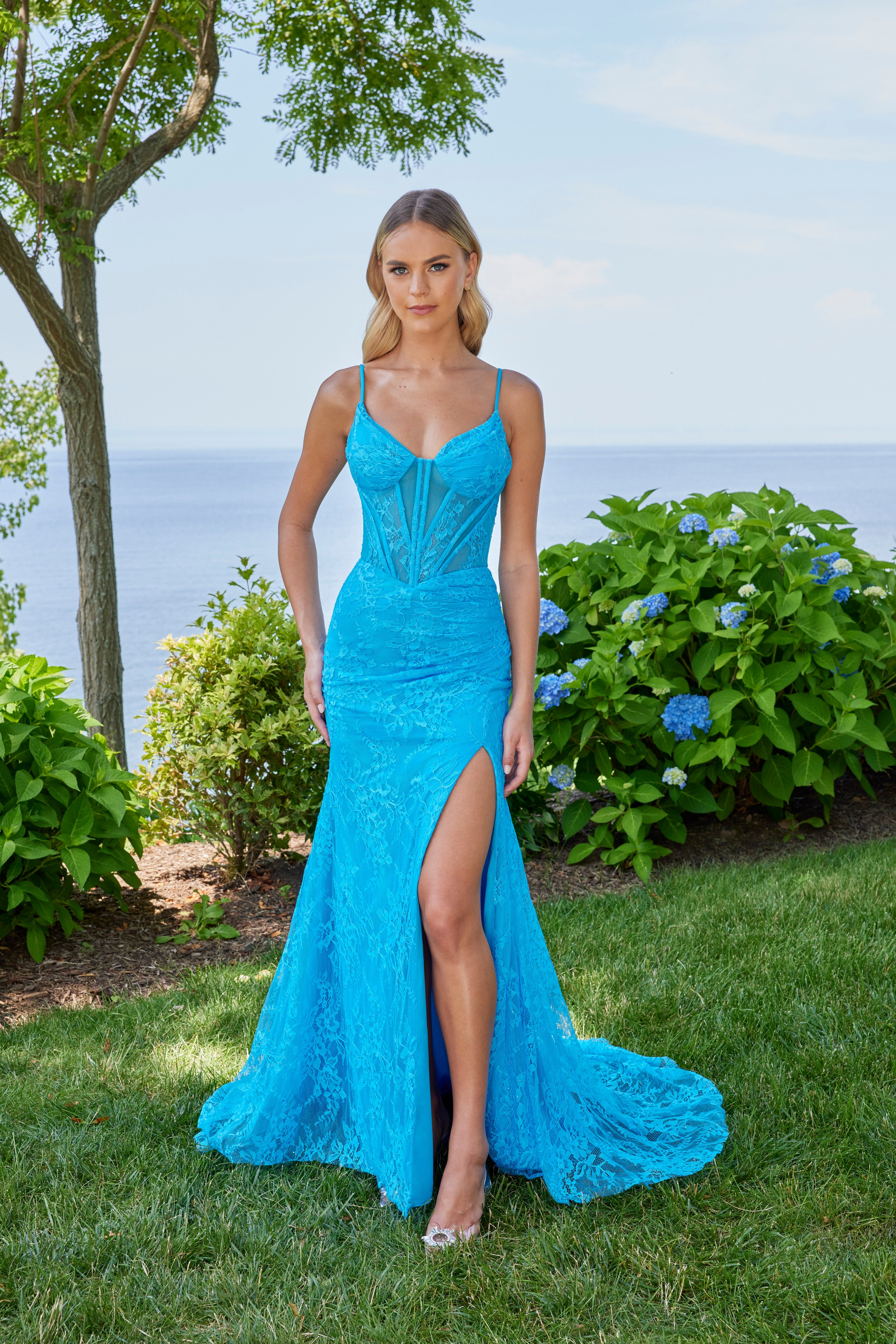 49158 Amore Gowns 49158__ML190215__Turquoise_3674