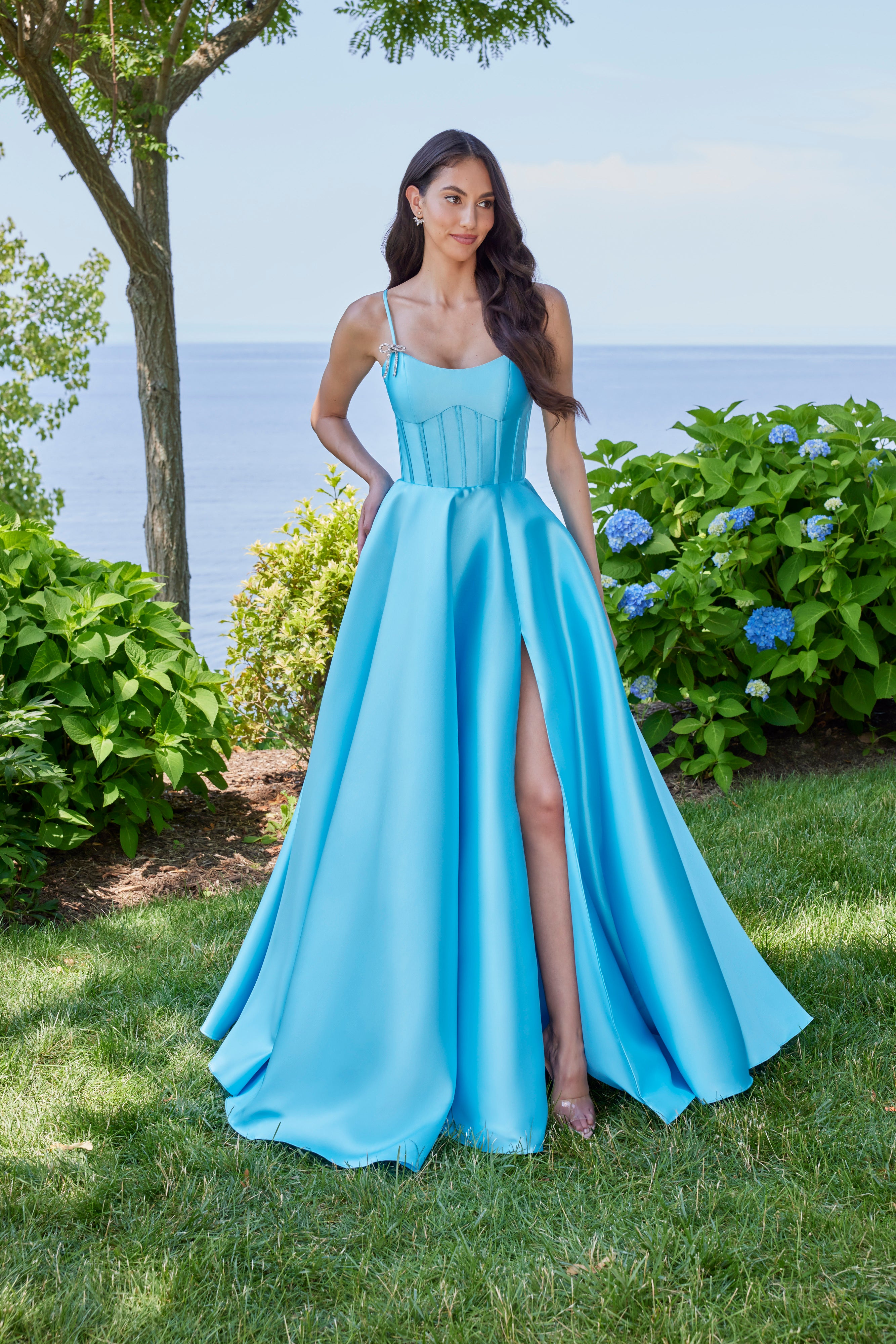49159 1 Amore Gowns 49159__P1294__Aqua_3849