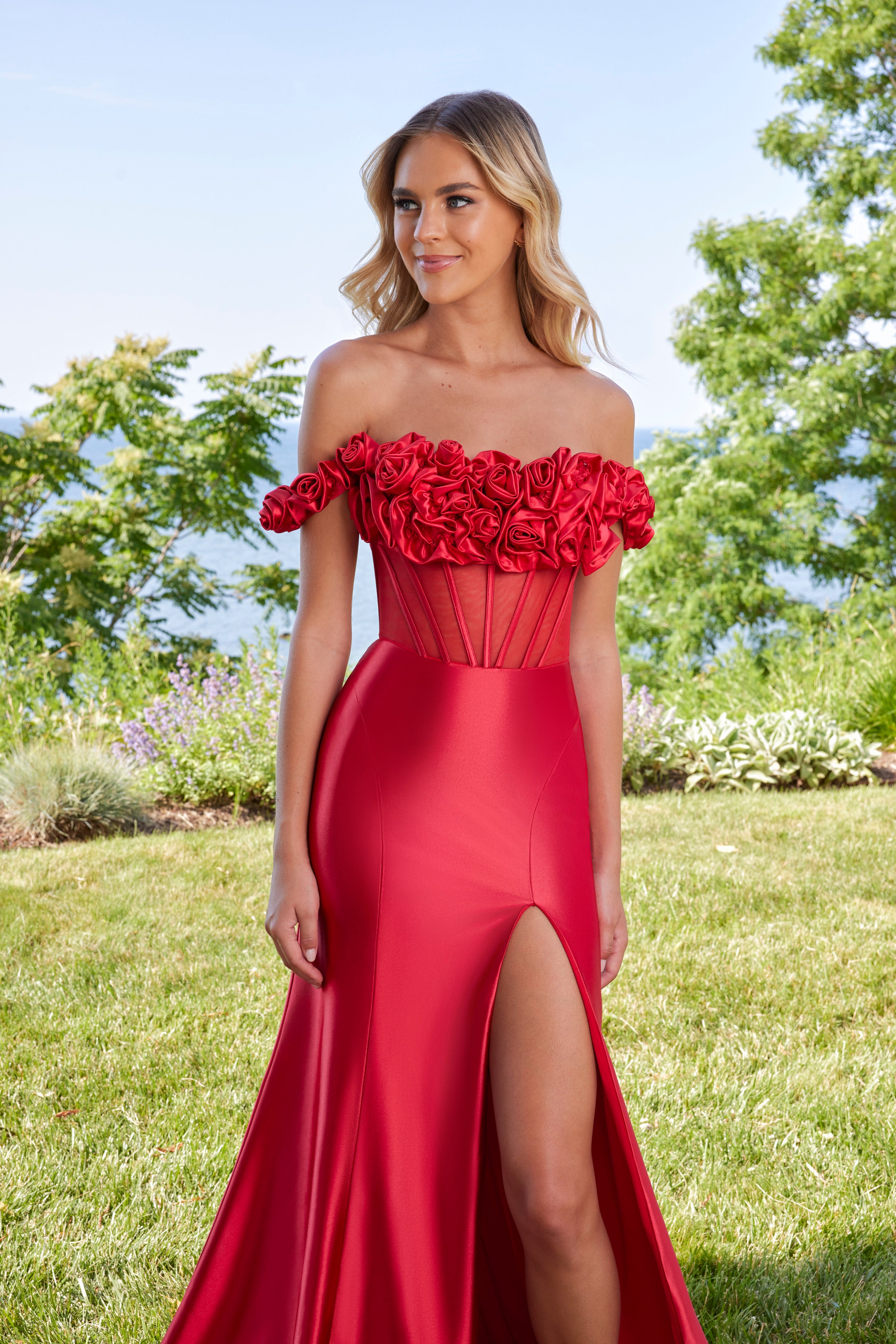 49171 Amore Gowns 49171__P1269__Red_0732
