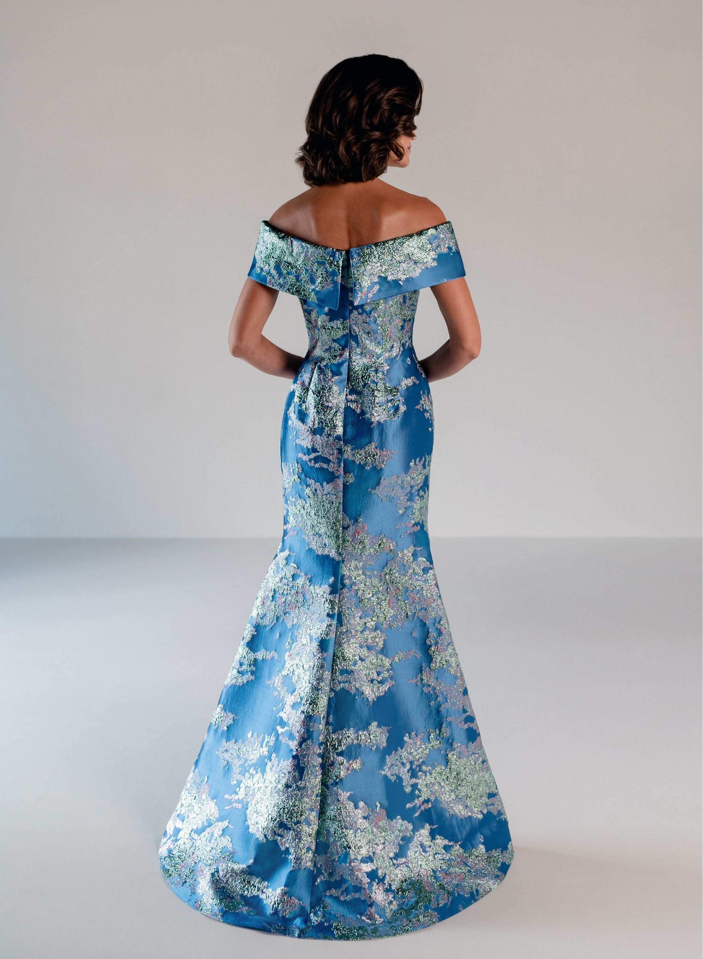 Style: 17319 Amore Gowns 5_dbf88a11-7b77-4223-854a-9be6e6511c25