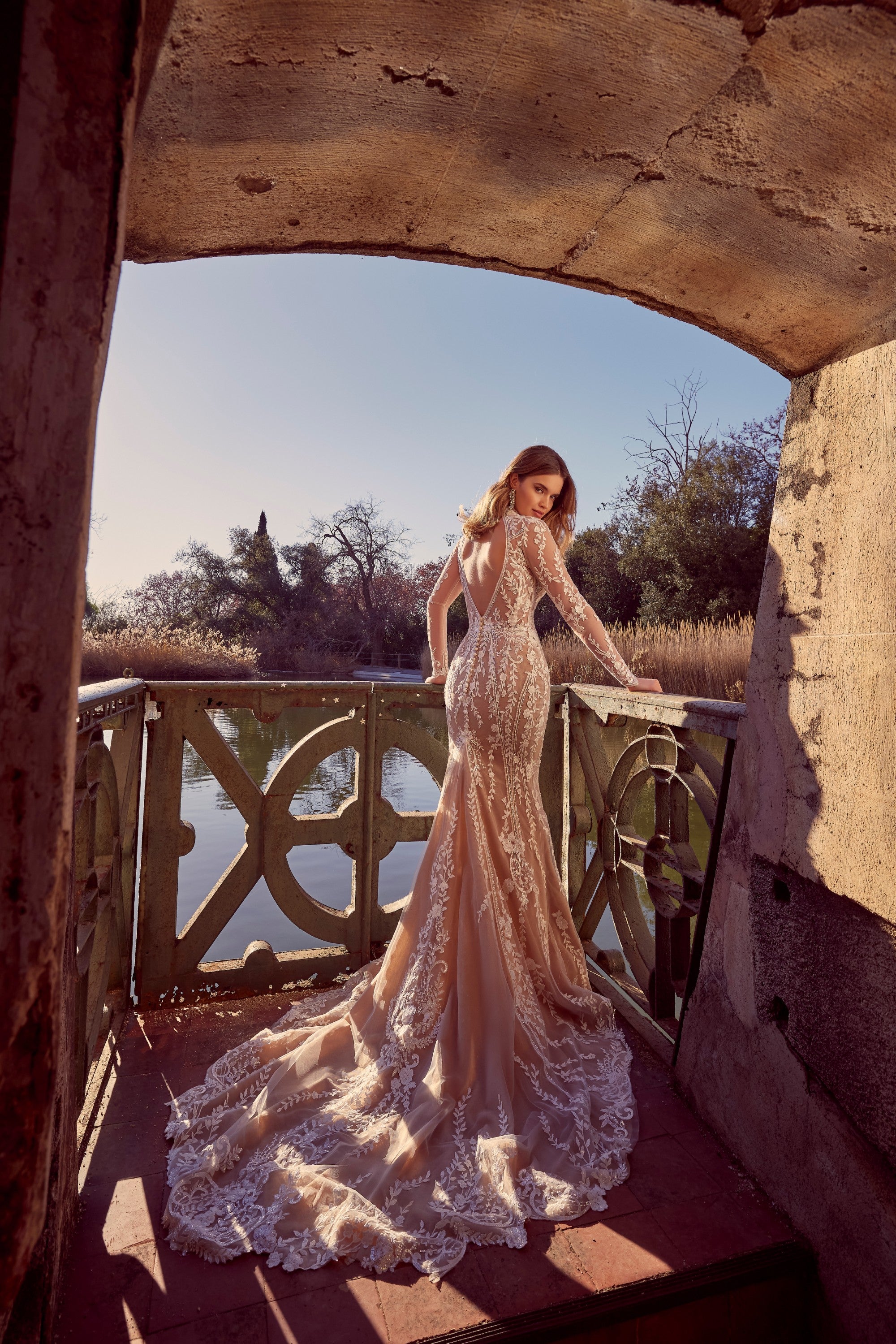69951 Amore Gowns 69951_85_098