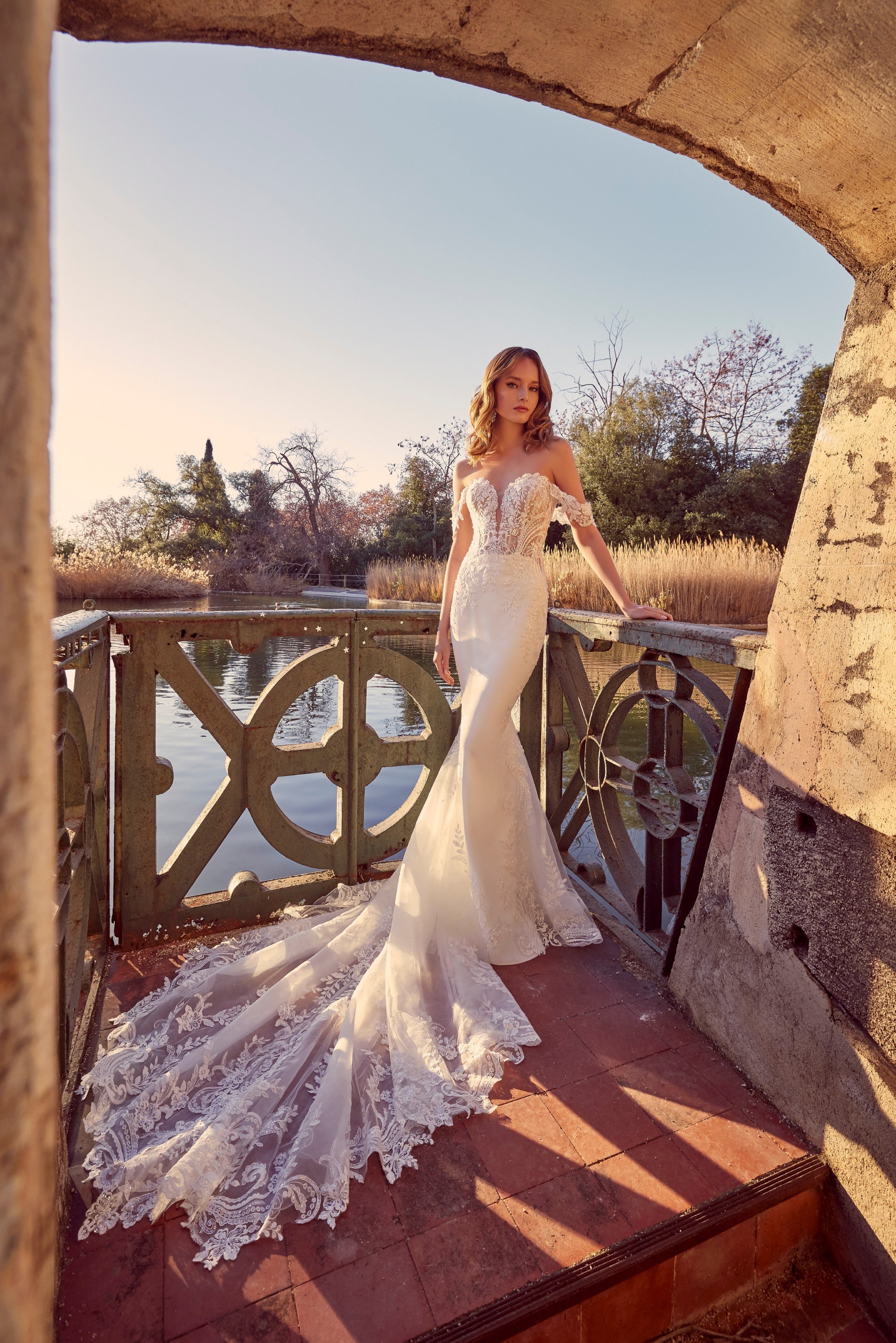 69958 Amore Gowns 69958_86_016