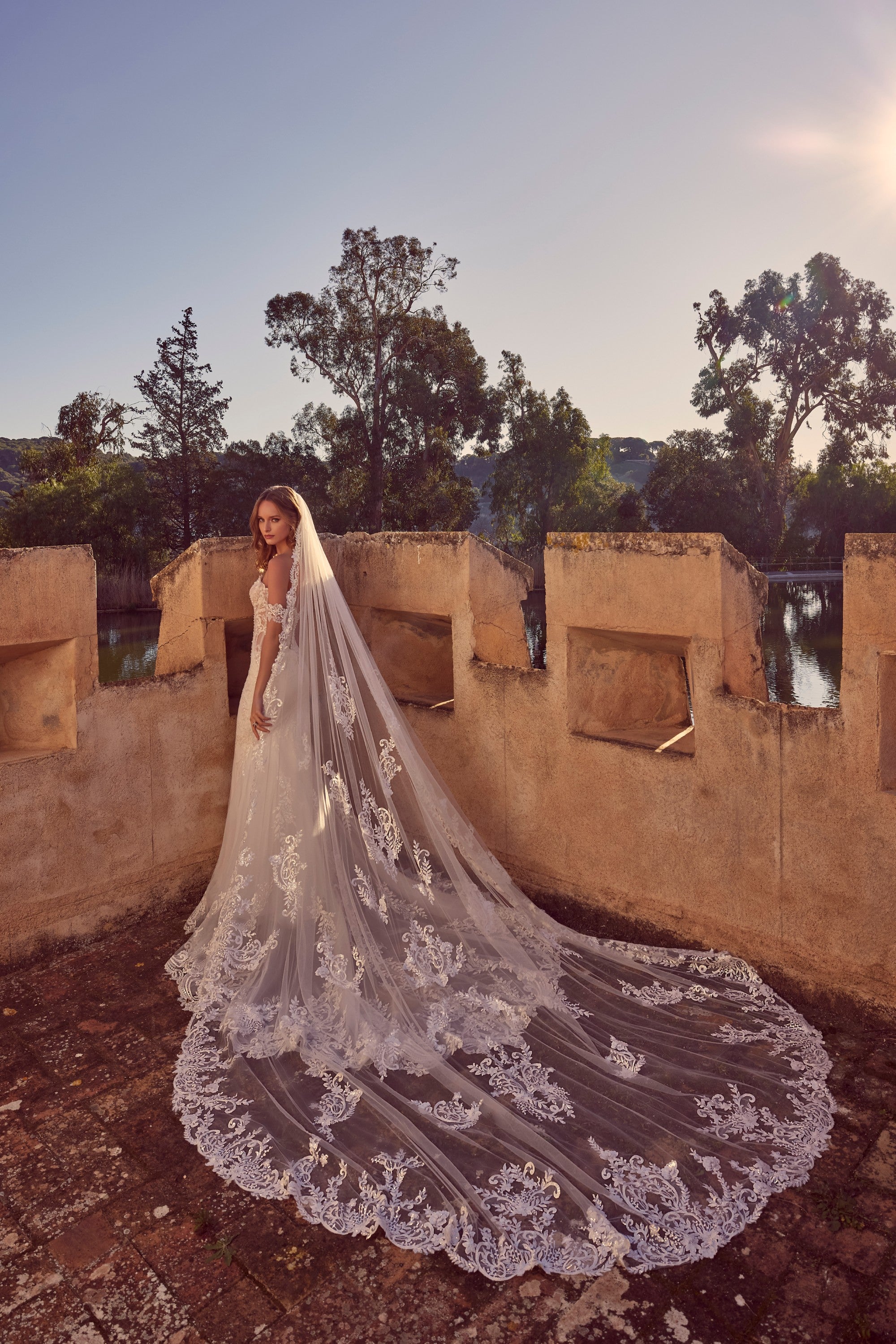 69958 Amore Gowns 69958_86_126