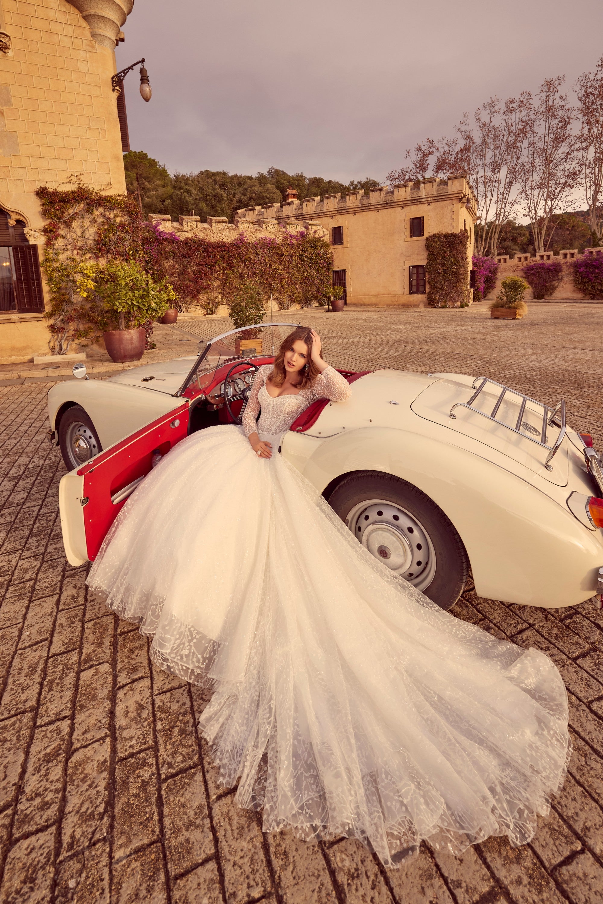 69968 Amore Gowns 69968_044