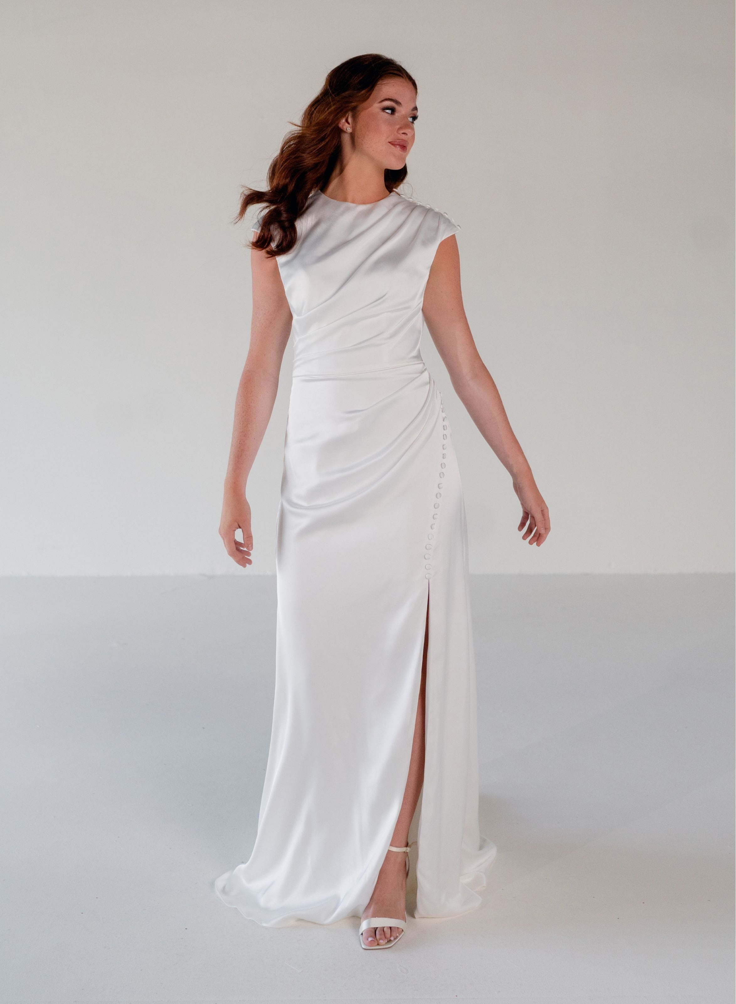 Style: 28266 Amore Gowns 6_fe46e6f8-4ec7-4483-86fb-bb1d24e3eee9