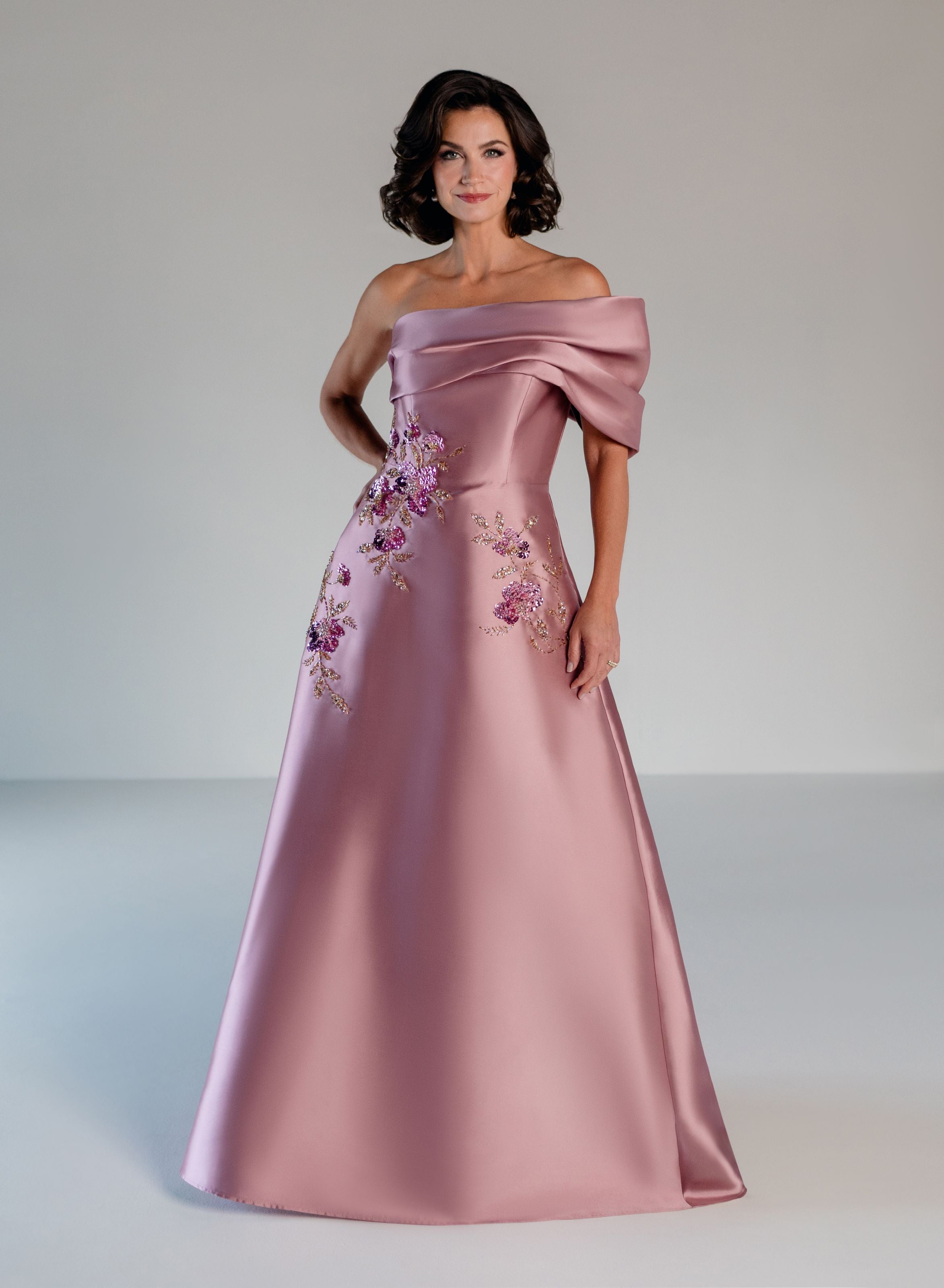 Style: 17308 Amore Gowns 7_6543dae9-4419-4ec5-94e6-b1834676dcde